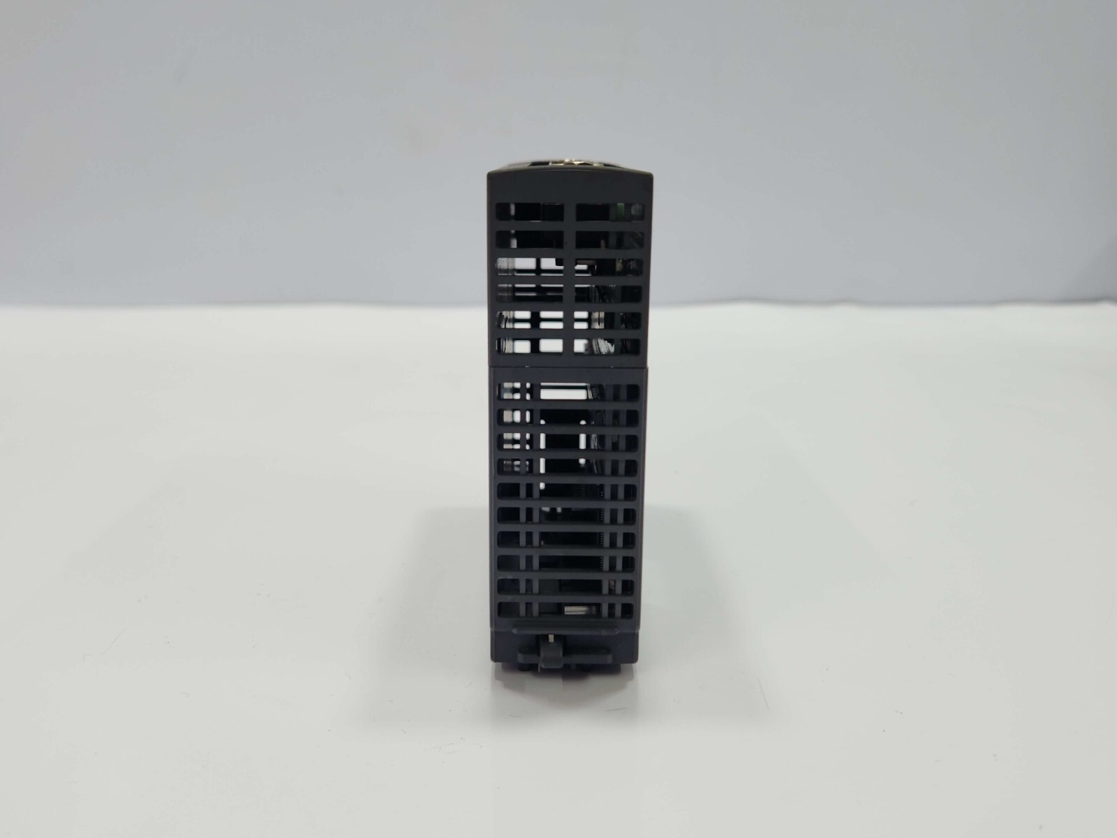 MITSUBISHI ELECTRIC QY81P MELSEC-Q SERIES OUTPUT UNIT