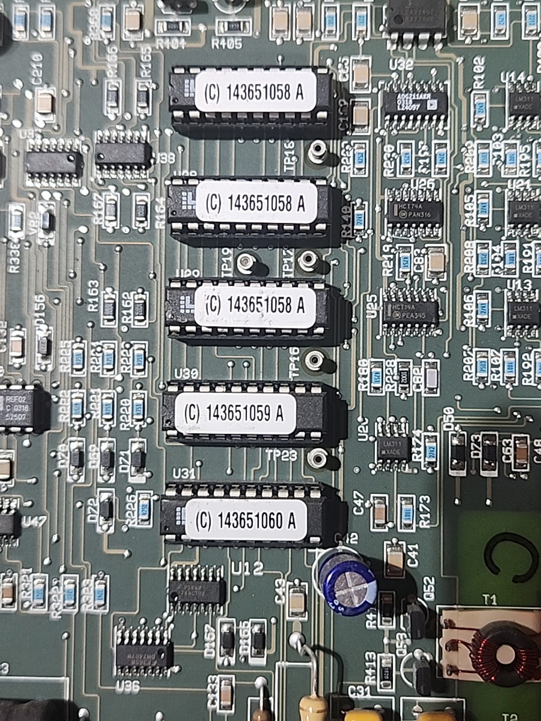 Eaton 101073072-001 Rev N01 Control Interface Board – Pull Out