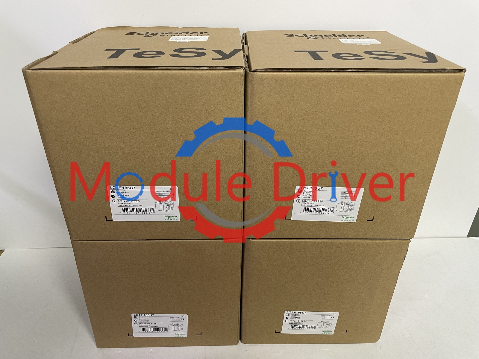 New Schneider Electric LC1F185 / LC1 F185 Contactor 3P