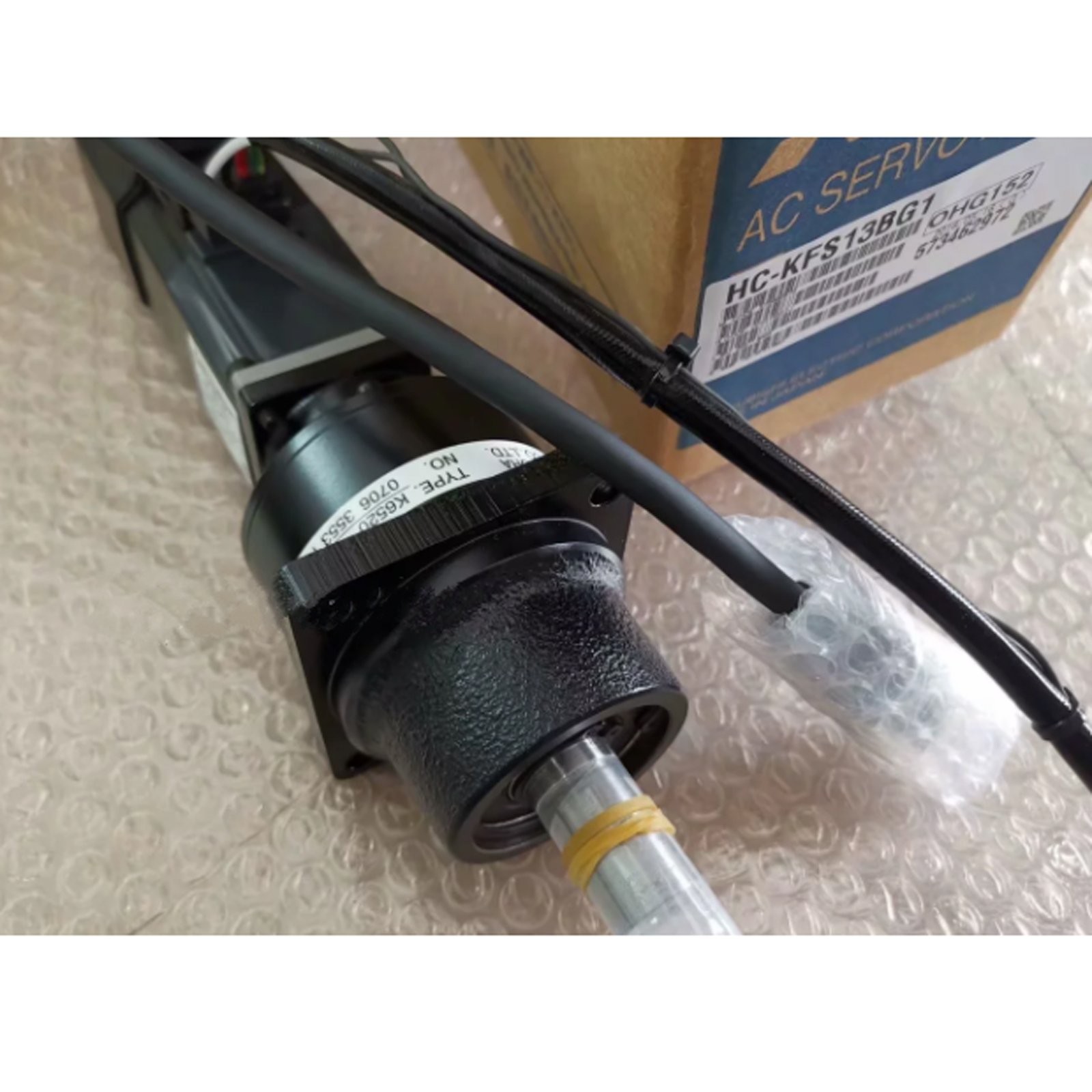 Mitsubishi New 1PS Servo Motor HC-KFS13BG1 HC-KFS13BG1 FAST SHIP#XR