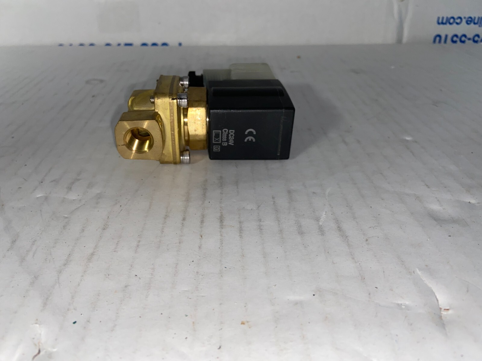 NEW OPEN BOX SMC VXZ2230-02N-5DZ1 / 2-WAY SOLENOID MEDIA VALVE – New – Open box