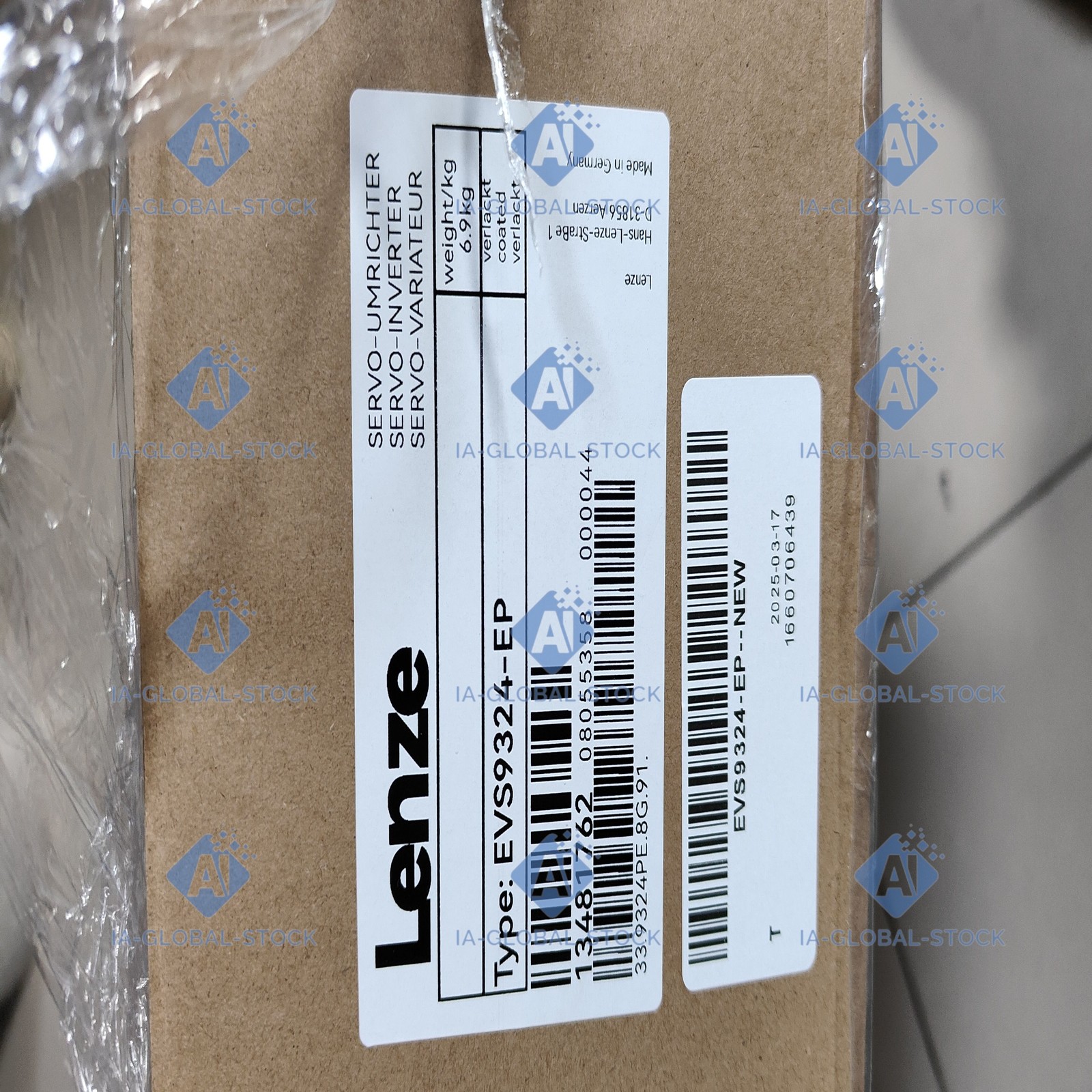 ONE Sealed & NEW Lenze EVS9324-EP Free shipping