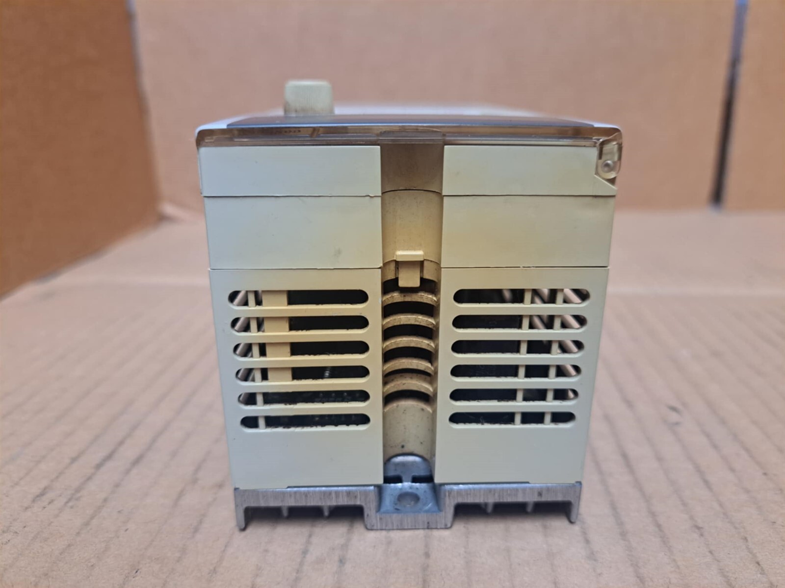 Mitsubishi Electric FREQROL-E500 Inverter Model FR-E520-0.1K
