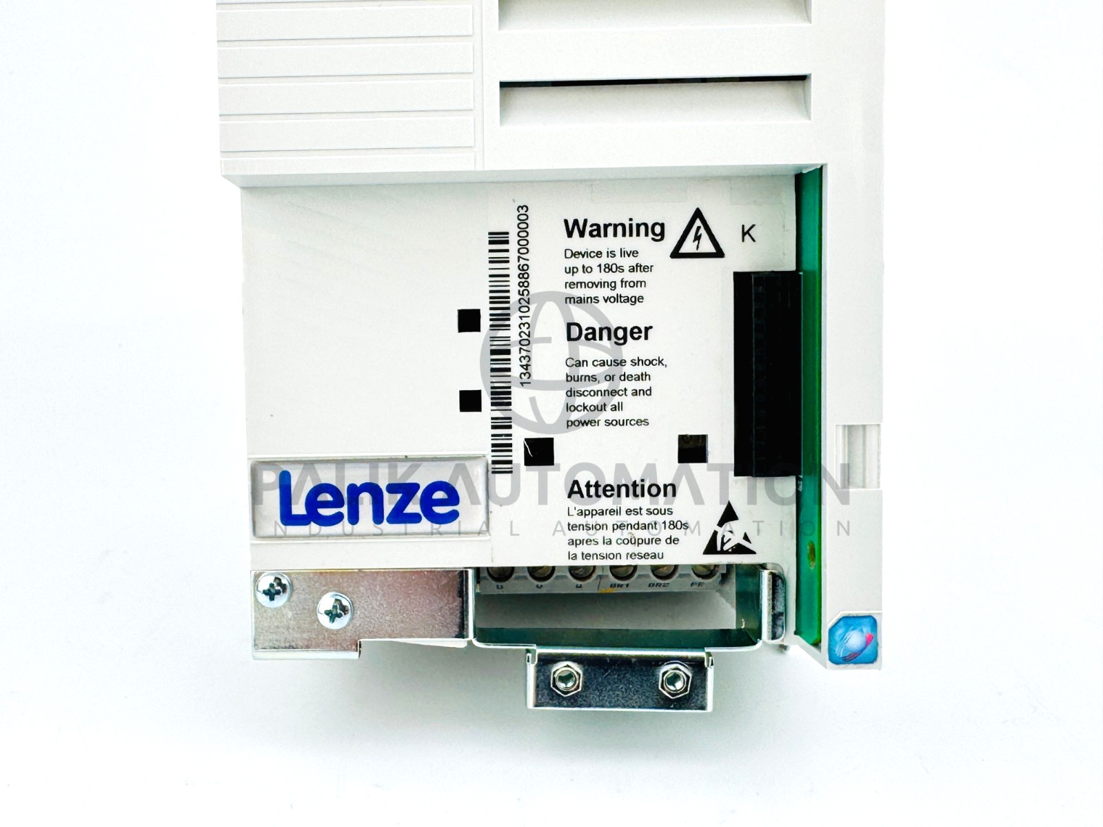 LENZE E82EV302K4C040 E82EV302_4C040 INVERTER 8200 SERIES 13437023 NEW