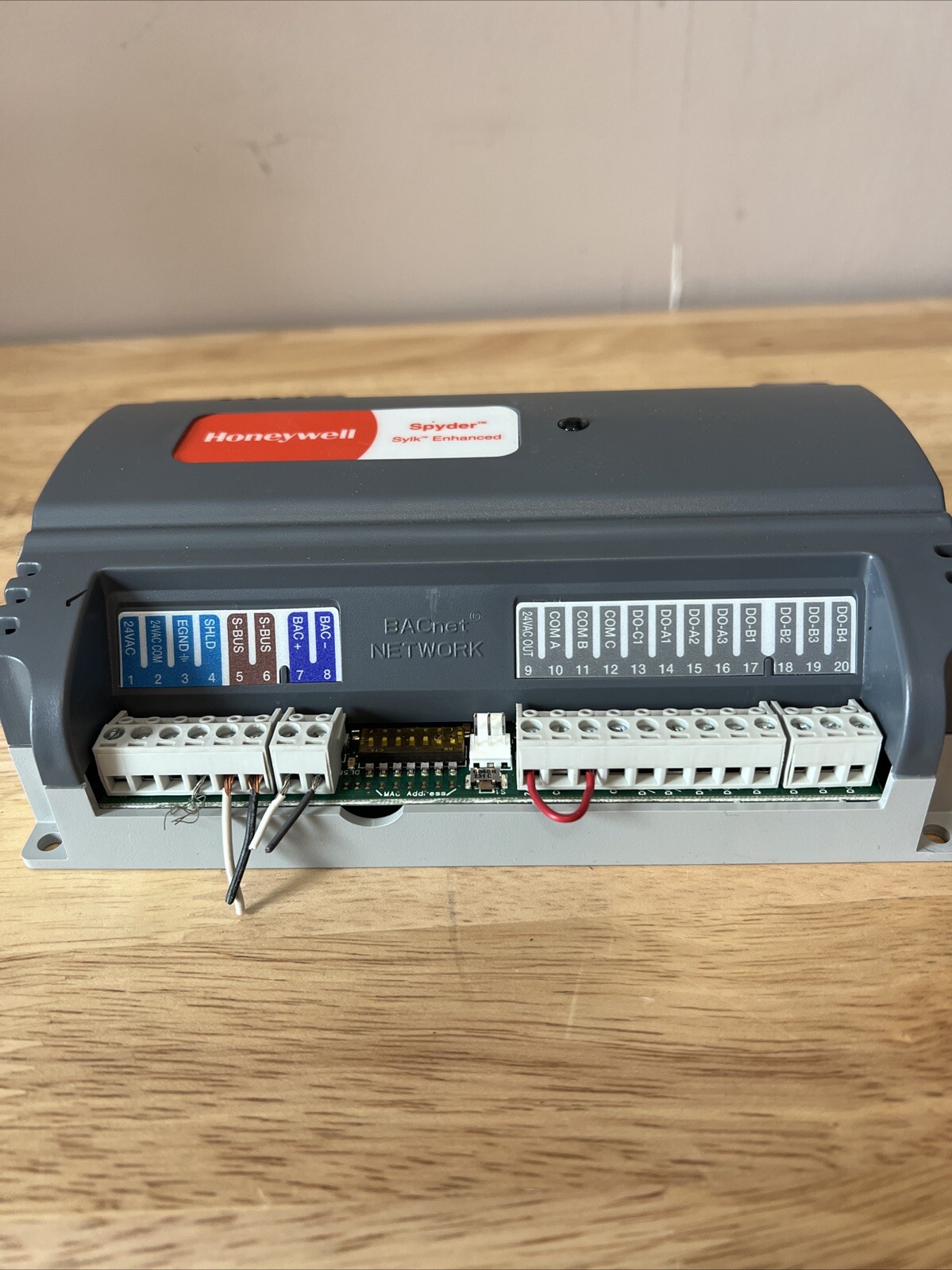 Honeywell Spyder Sylk Enhanced PUB6438SR Controller