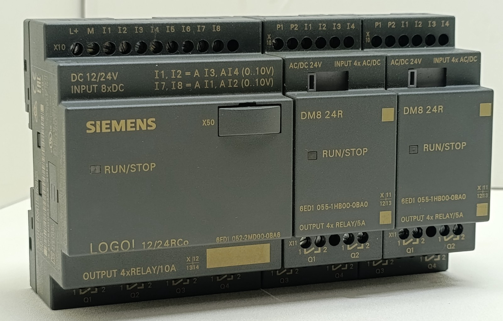 Siemens PLC Controller 6ED1 052-2MD00-0BA6 with 2x DM8 24R 055-1HB00-0BA0