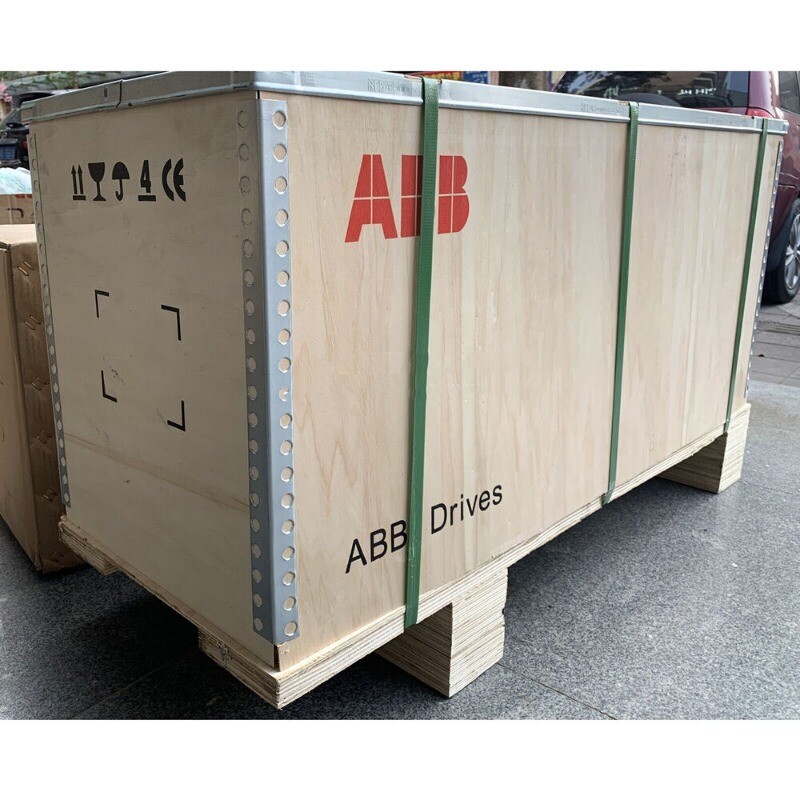 NEW ACS550-01-06A9-4+B055 NEW IN BOX