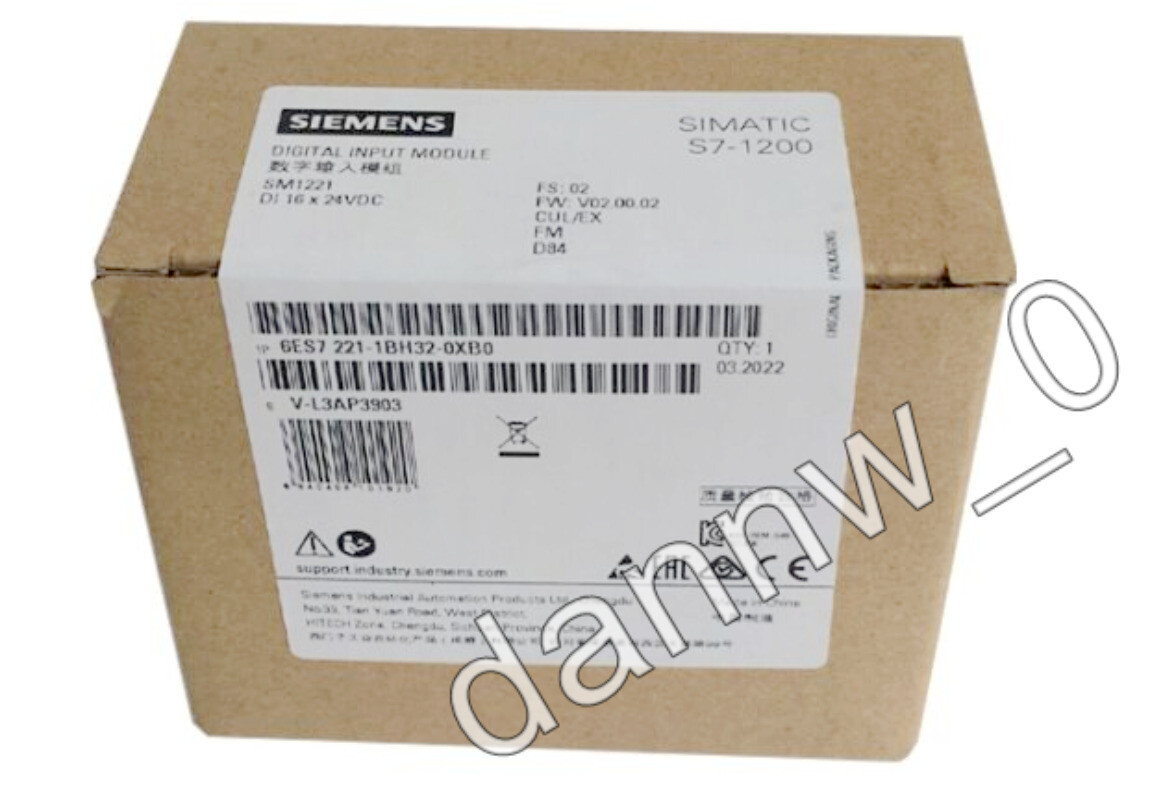 1PCS 6ES7221-1BH32-0XB0 6ES7 221-1BH32-0XB0 New in box Siemens extension module