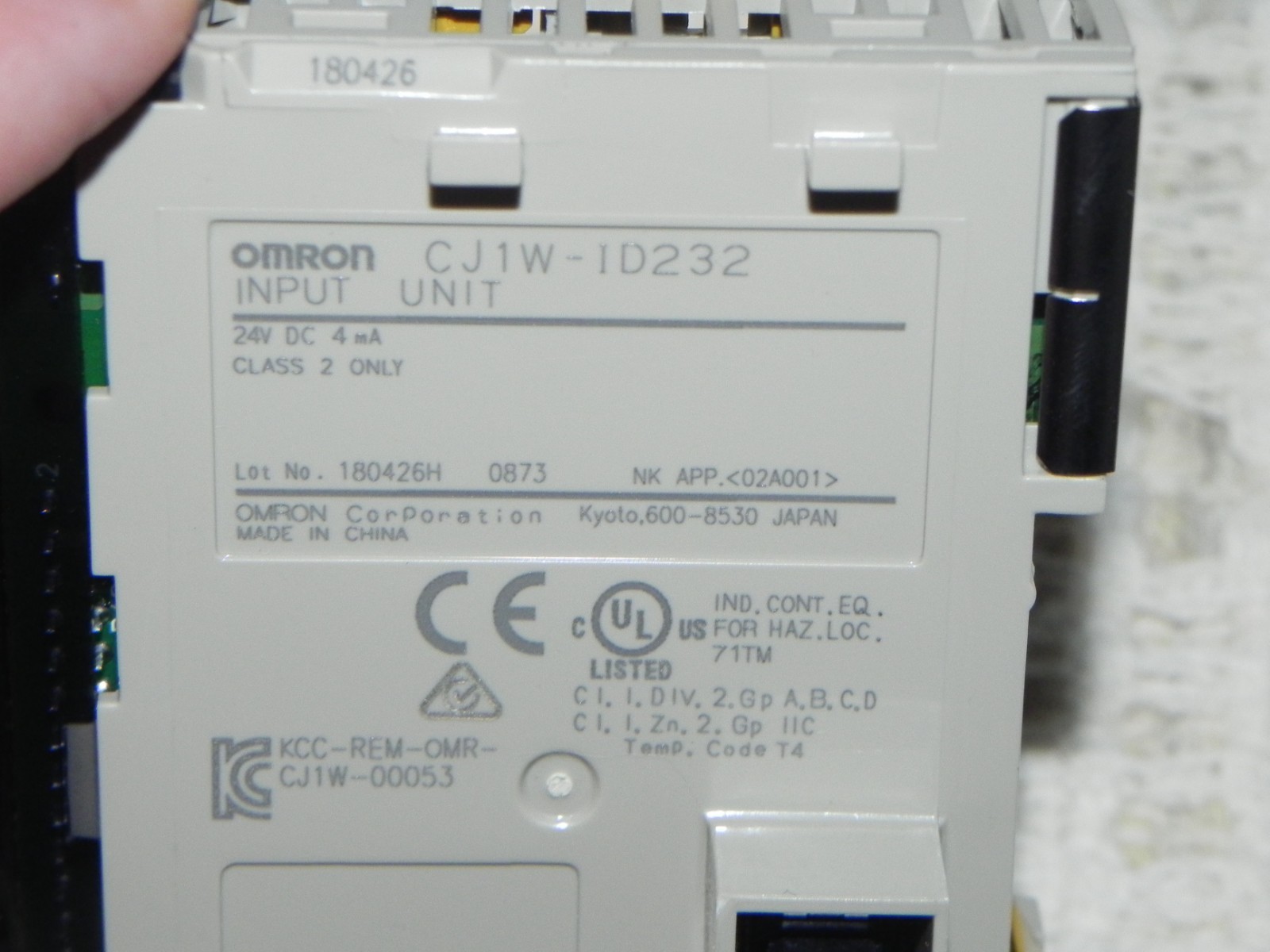 Omron CJ1W-1D232 Standard 32-point digital input unit, 24V DC