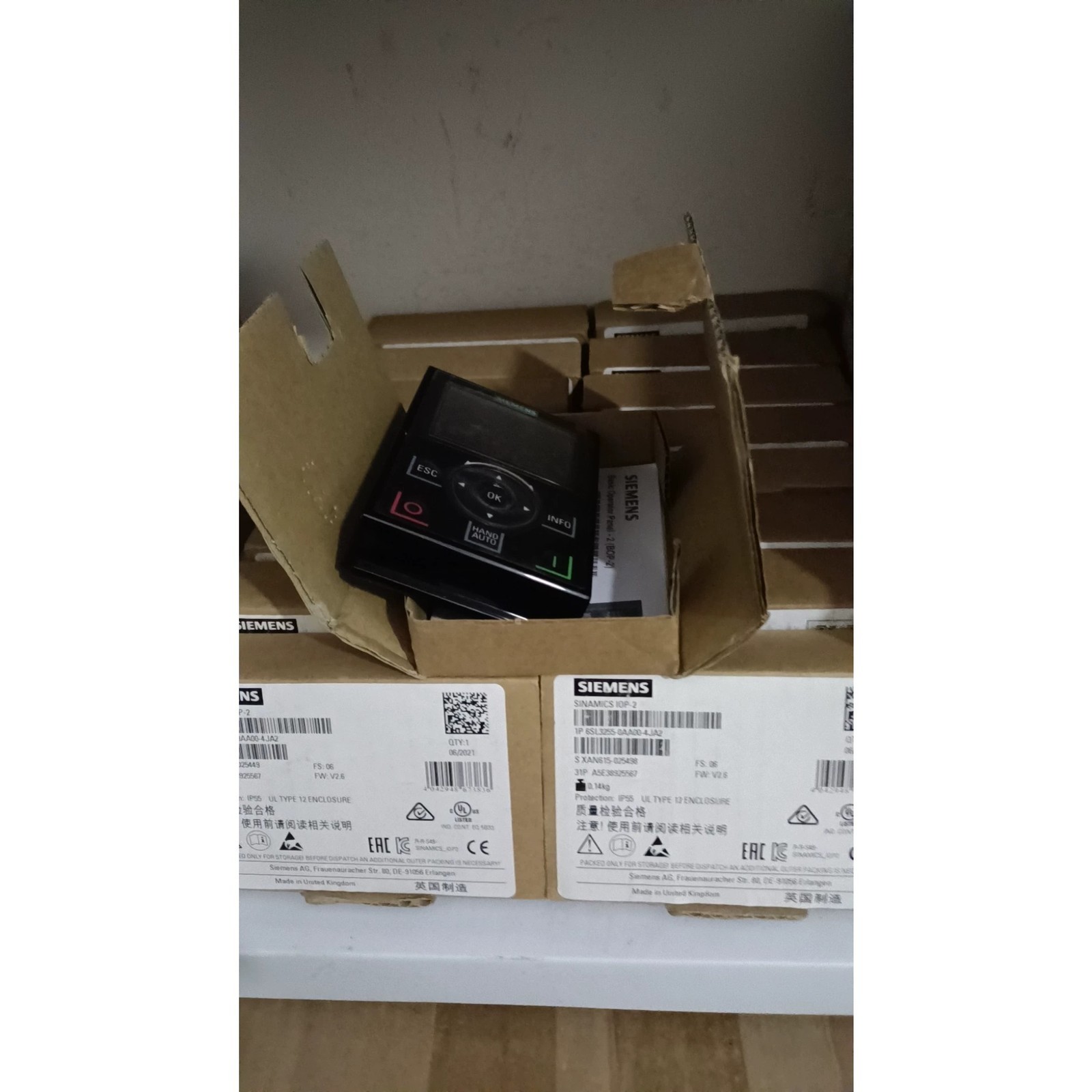 New Siemens 6SL3 255-0AA00-4JA2 6SL3255-0AA00-4JA2 G Intelligent Operator Panel