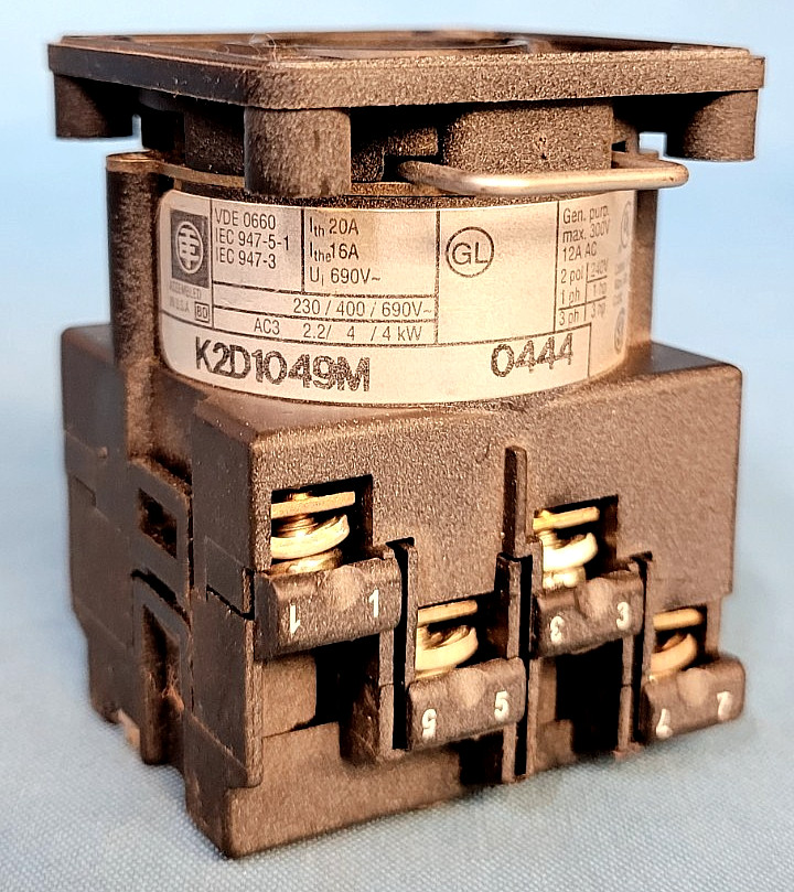 TELEMECANIQUE CAM SWITCH M/N: K2D1049M 0444 12A 2 POLE 3 PHASE MAX 300V
