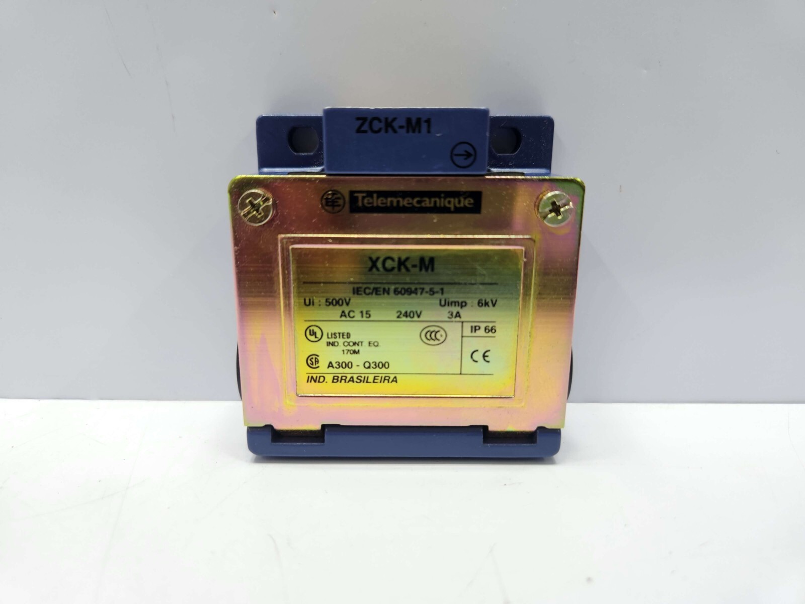 TELEMECANIQUE XCK-M LIMIT SWITCH ZCK-M1