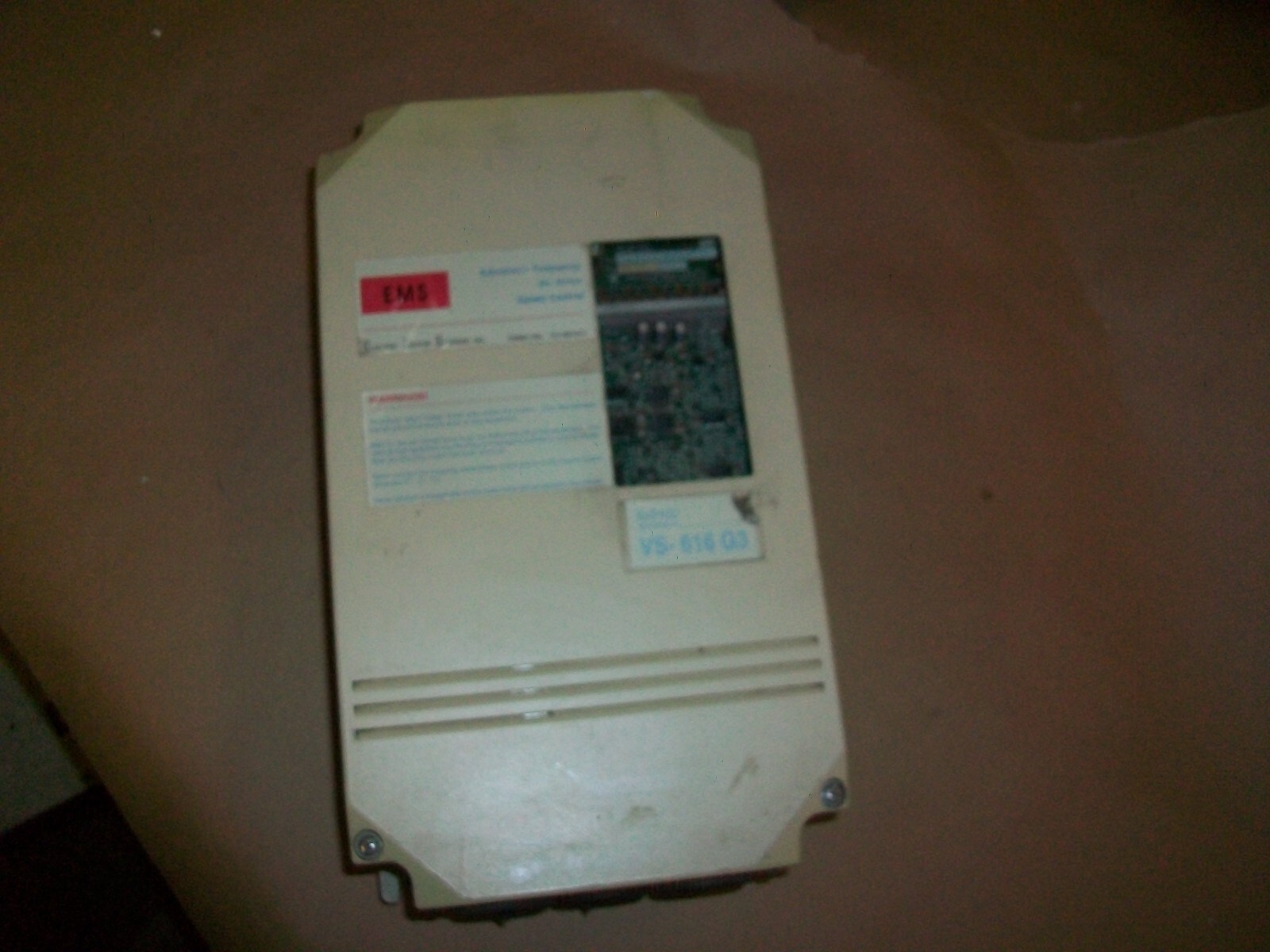 YASKAWA ELECTRIC/ EMS CIMR-G3U40P7 3 Phase 380-460V Input USED