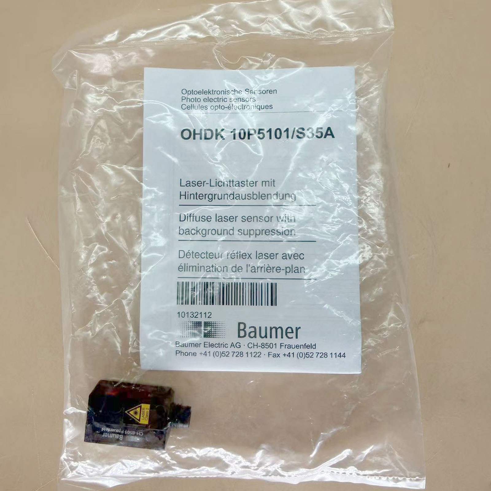 NEW For Baumer one diffuse photoelectric sensor OHDK 10P5101/S35A spot stocks