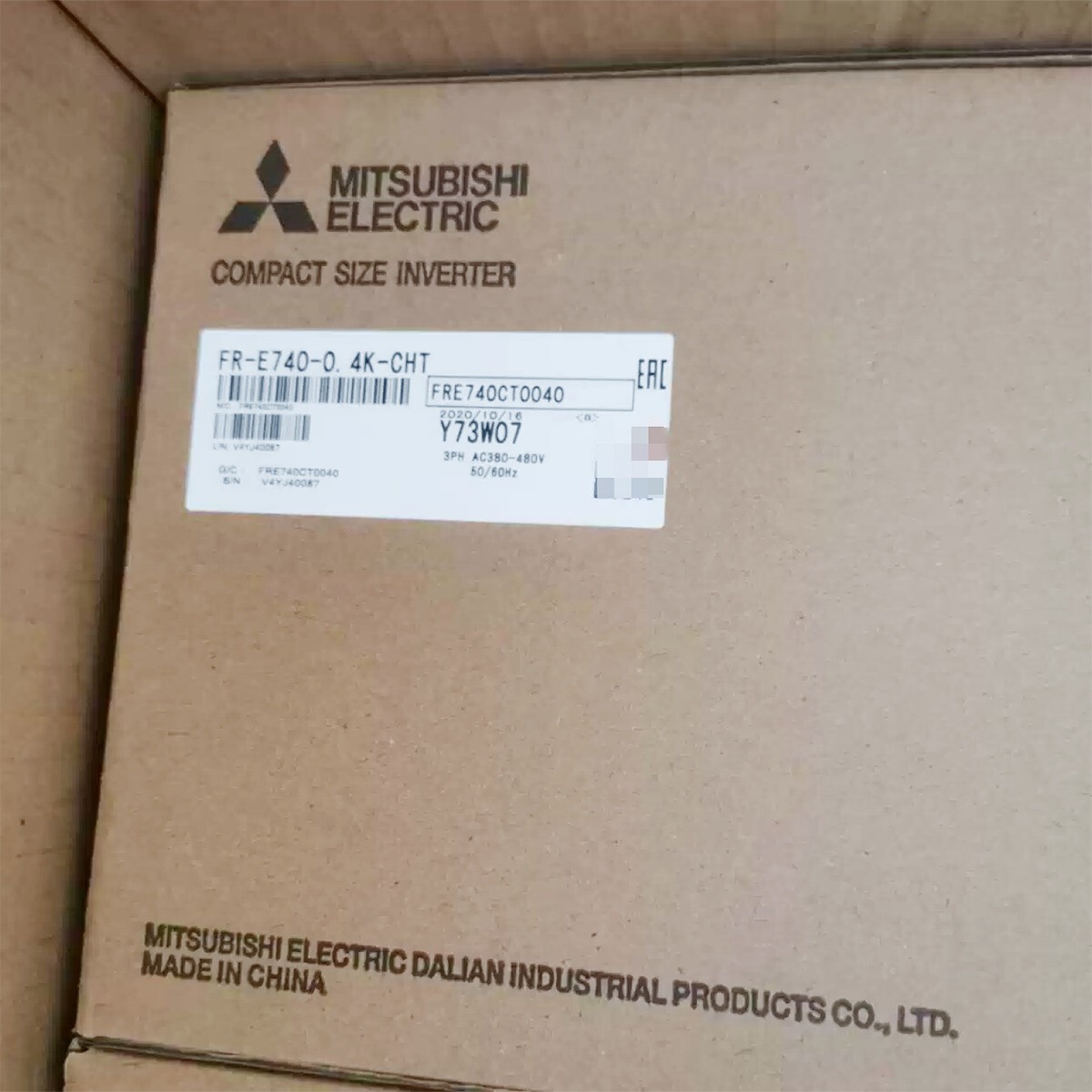 1pcs New in box Inverter FR-E740-0.4K-CHT 0.4KW 380V