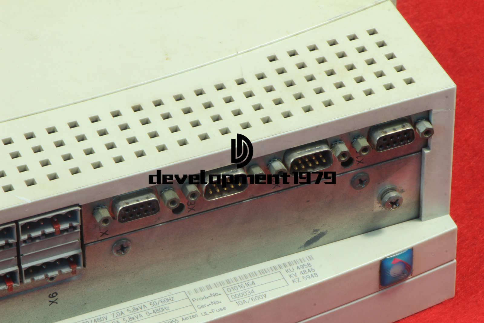 Used 1PC LENZE EVS9324-EP EVS9324EP PLC inverter