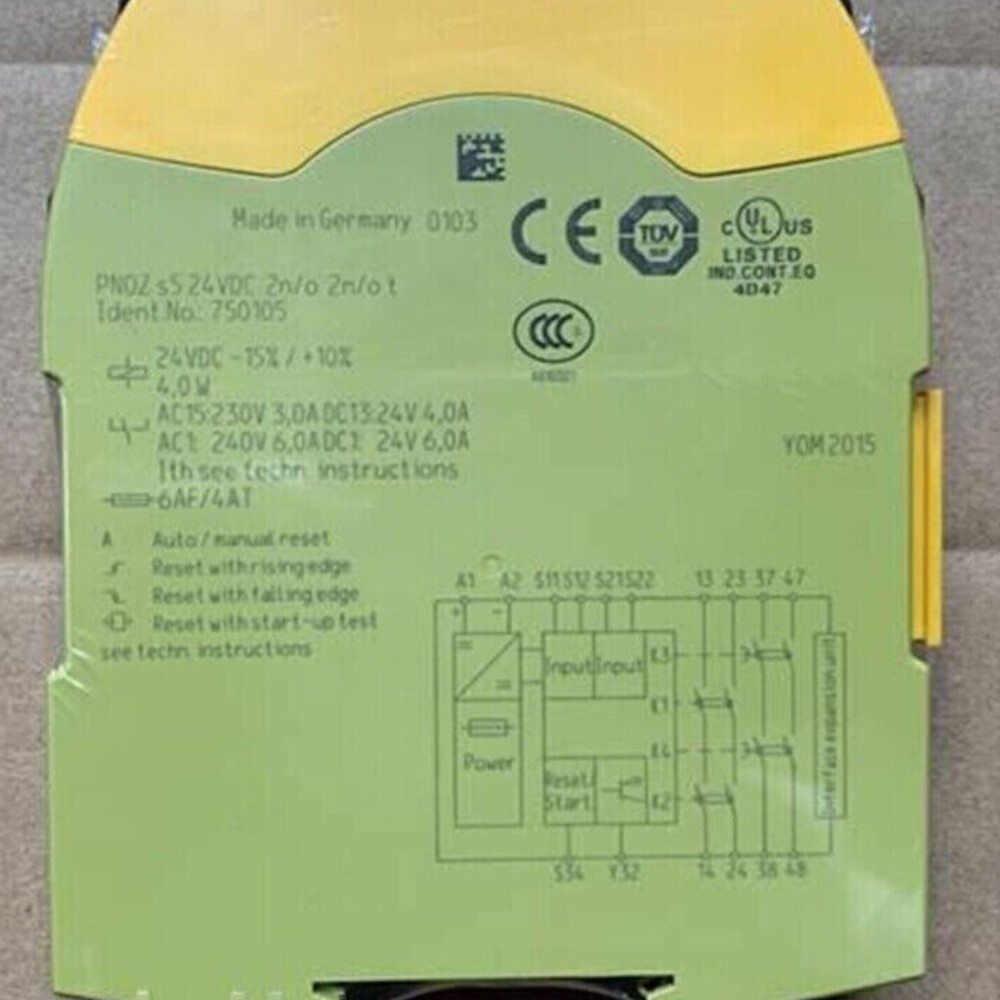 1pcs New PILZ 750105 PNOZ s5 24VDC 2 n/o 2 n/o t