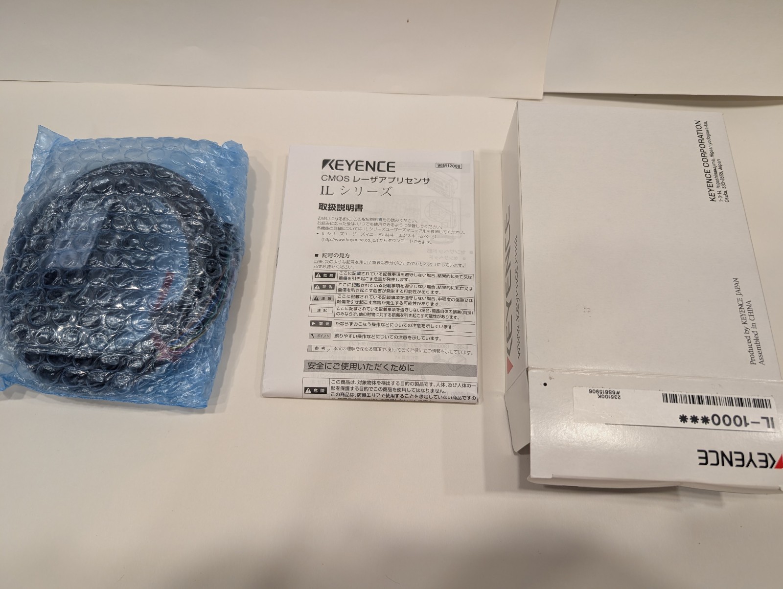 1PC USED Keyence IL-1000 Laser Sensor IL1000 In Box