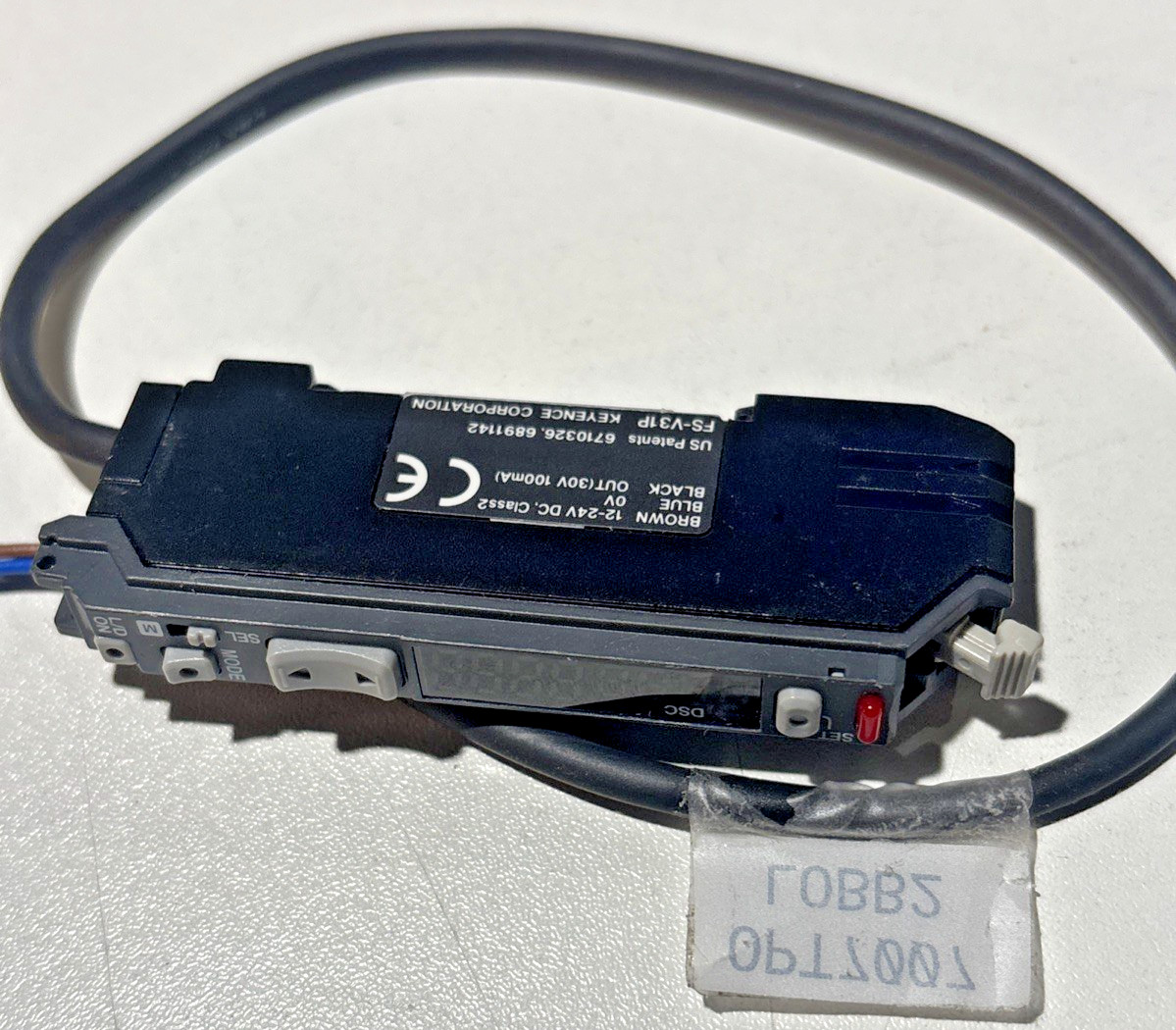 KEYENCE CORP FS-V31P Fiber Optic Sensor Amplifier