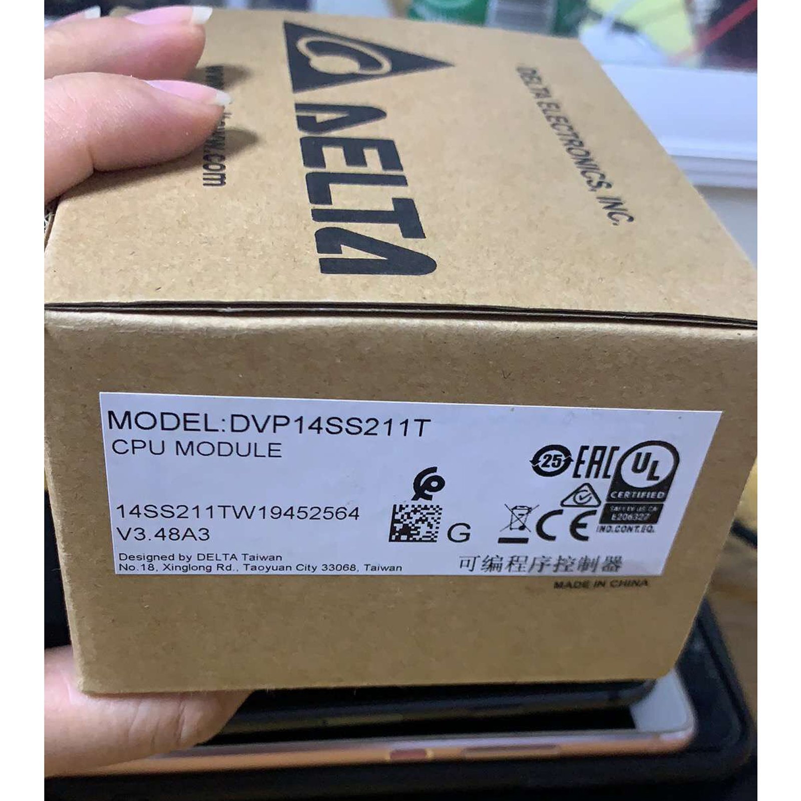 1PC New DELTA DVP14SS211T PLC In Box Expedited Shipping