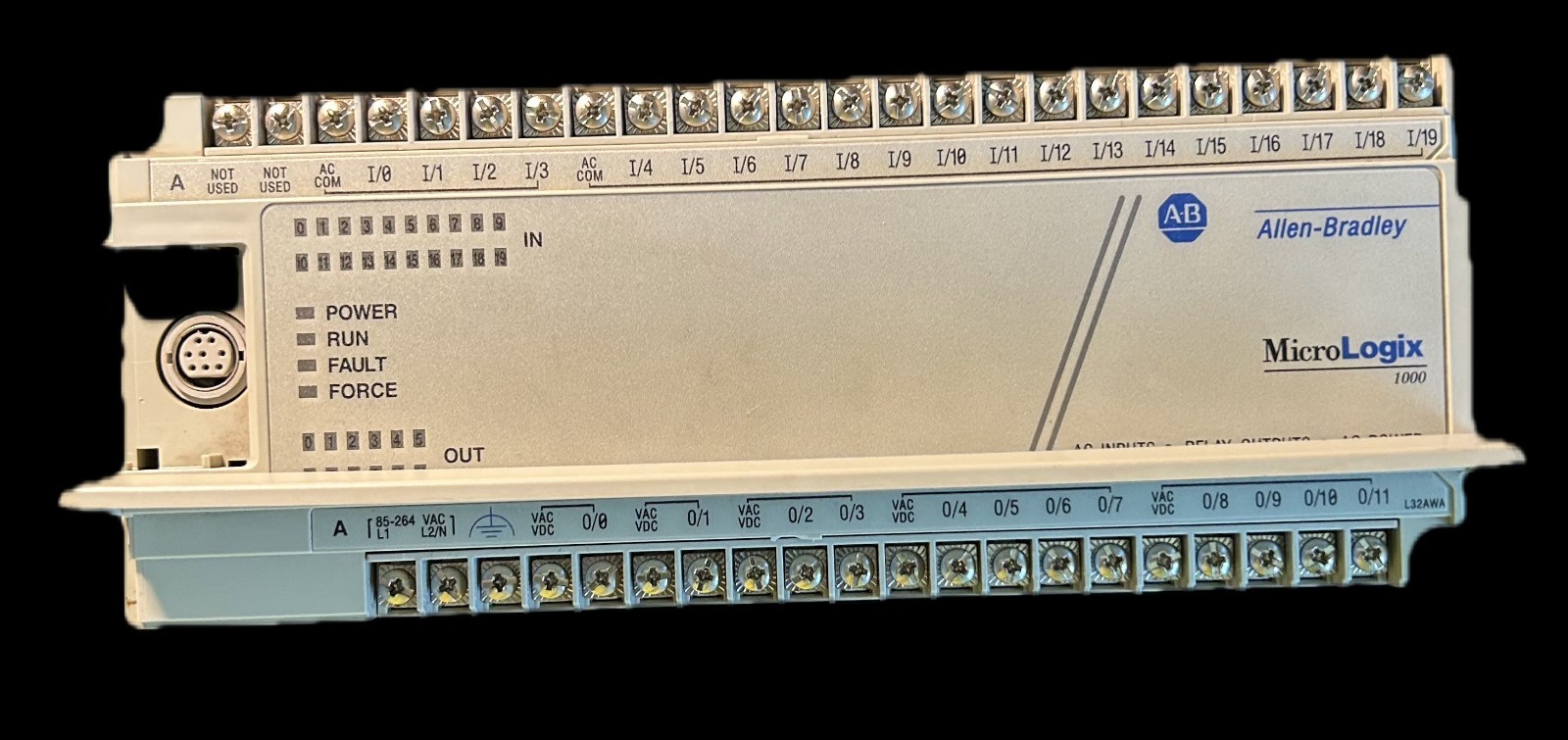 Allen-Bradley 1761-L32AWA Programmable Logic Controller