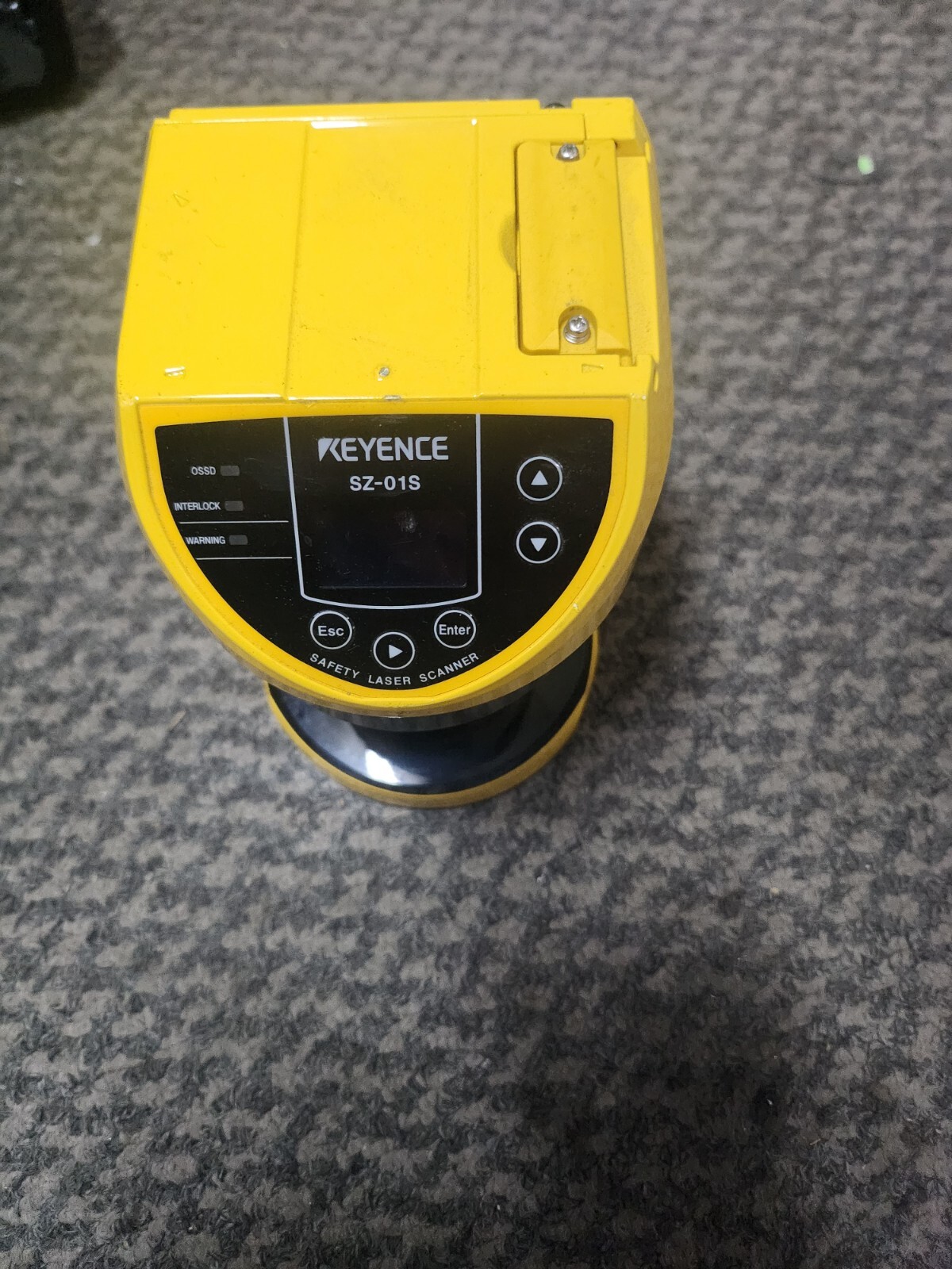 Keyence SZ-01S laser scaner needs service