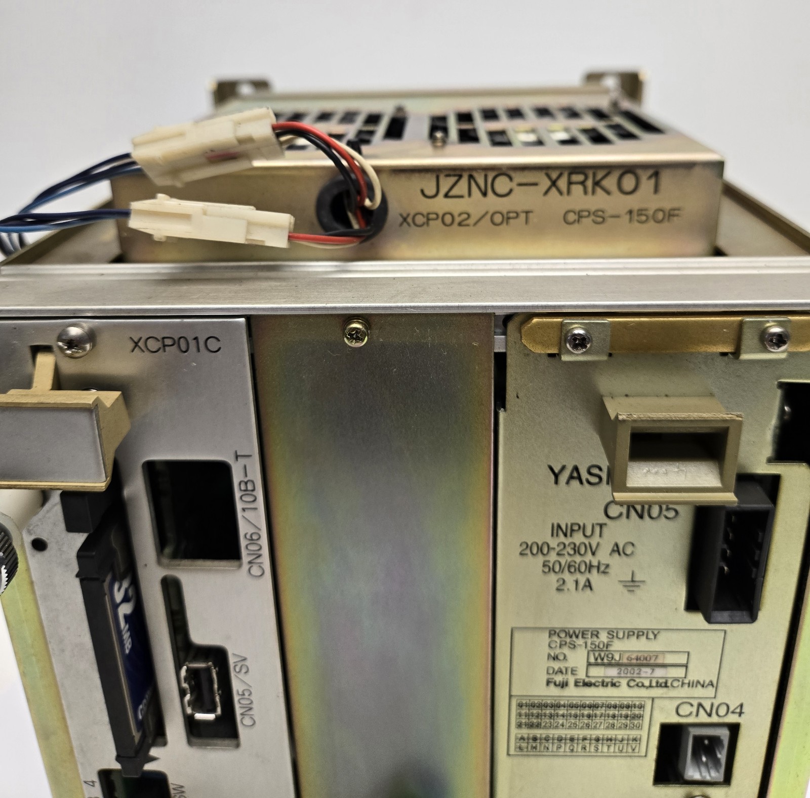 YASKAWA JZNC-XRK01D-1 ROBOT CONTROLLER. WITH YASNAC CN05 POWER SUPPLY.