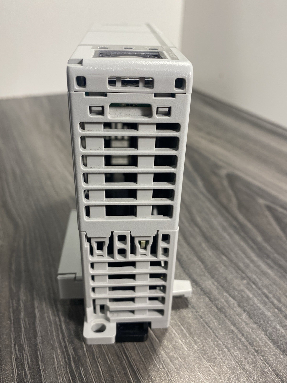 *New Allen Bradley 1768-ENBT /A CompactLogix L4X Ethernet/IP Bridge Comm Module