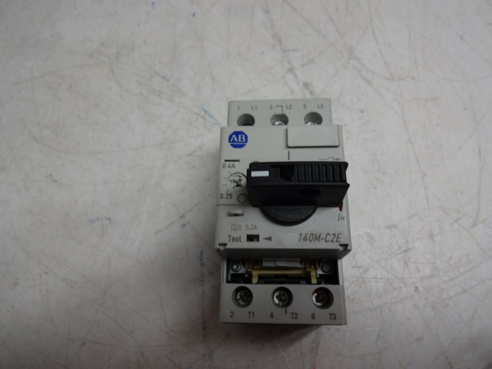 Allen-Bradley 140M-C2E-A40 Series B Motor Protection Circuit Breaker .25-.4 Amp