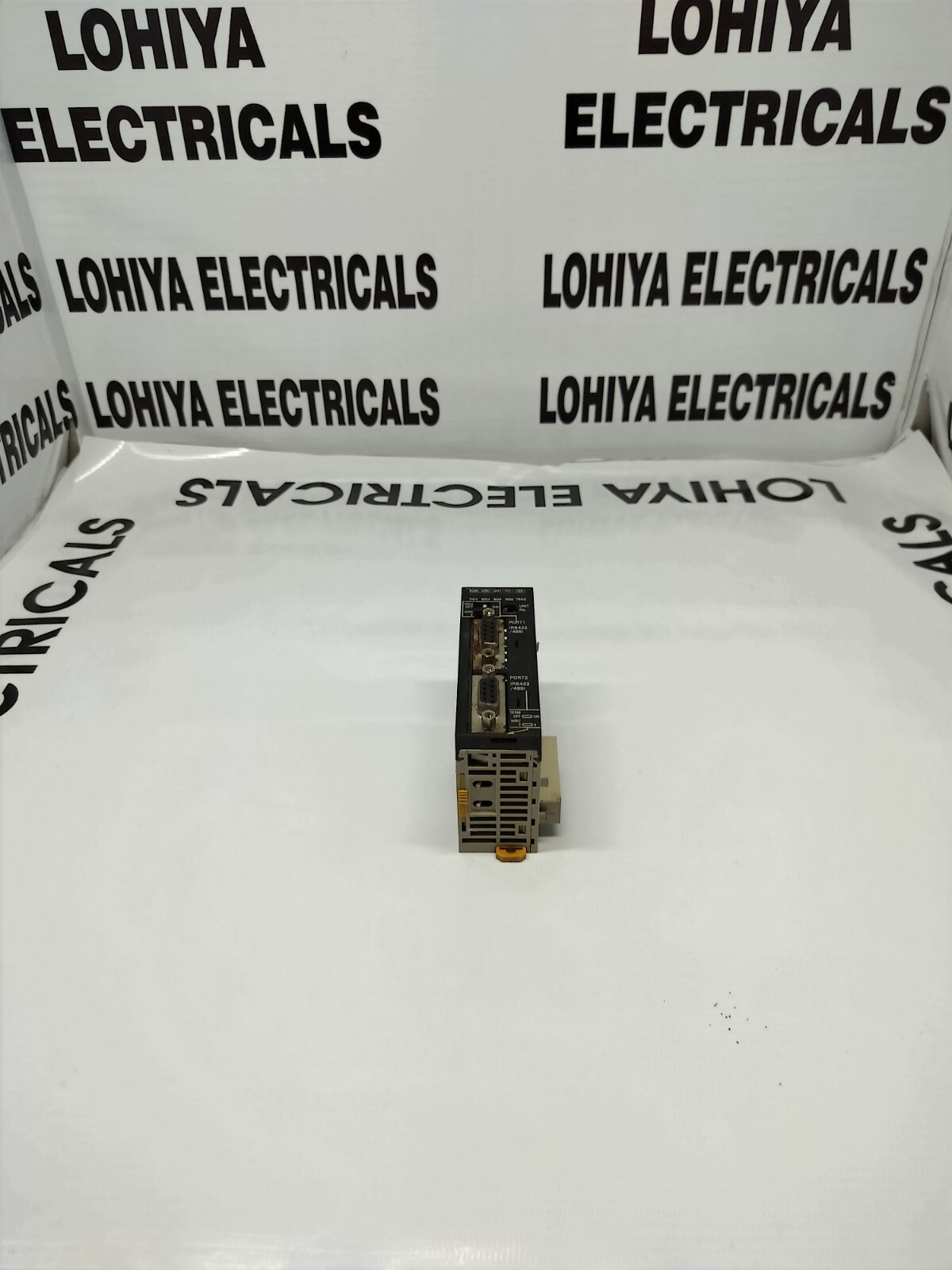 OMRON CJ1W-SCU31-V1 SERIAL COMMUNICATION UNIT ( USED CONDITION )