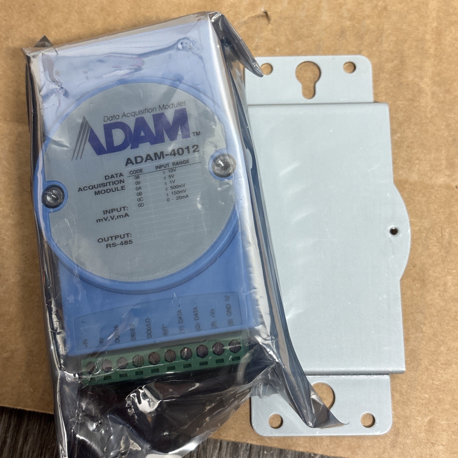 ADAM-4017 DATA ACQUISITION MODULES #i2A