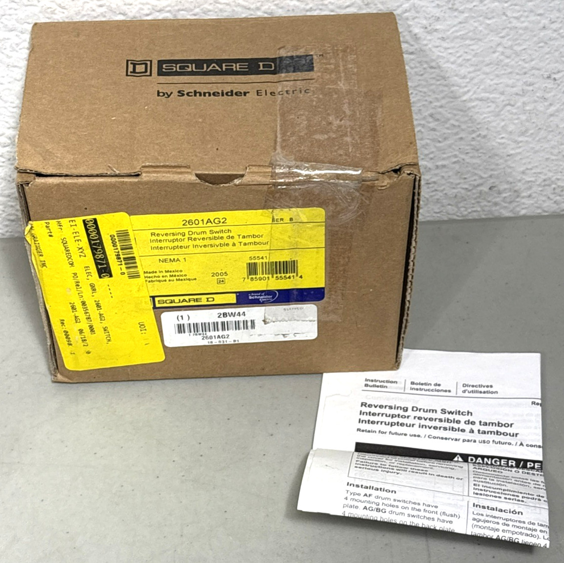 Square D 2601AG2 (2601 AG2) Reversing Drum Switch – New Open Box