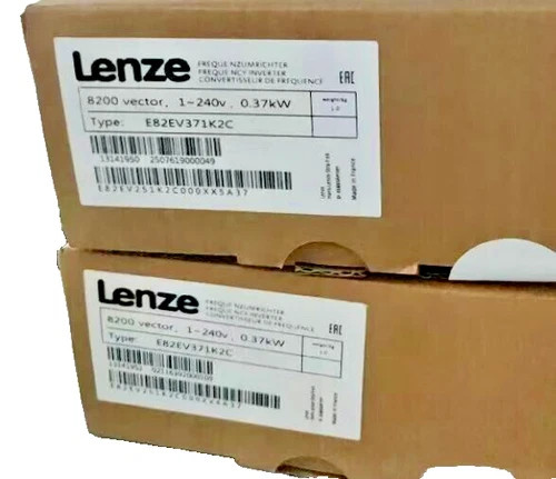 New LENZE E82EV371K-2C E82EV371K2C Inverter