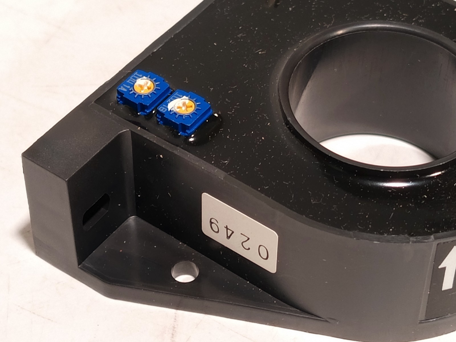 LEM (Telemecanique) HTA-600-S/SPI (VY1A66108) Motor Current Sensor Transducer