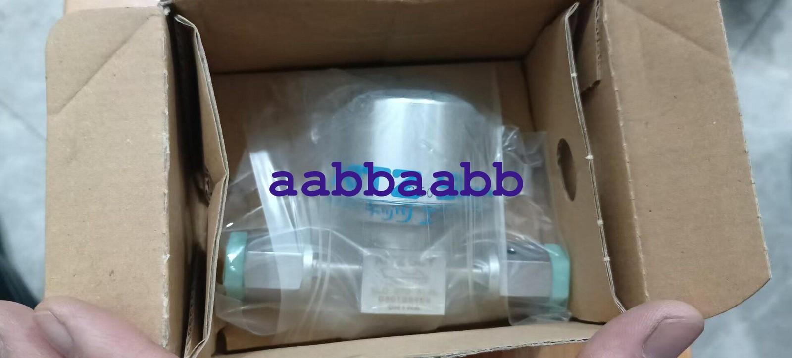 1PCS NEW KITZ VLD4CS-VFC-STD-316L 1/4FVCR pneumatic diaphragm valve. #GW
