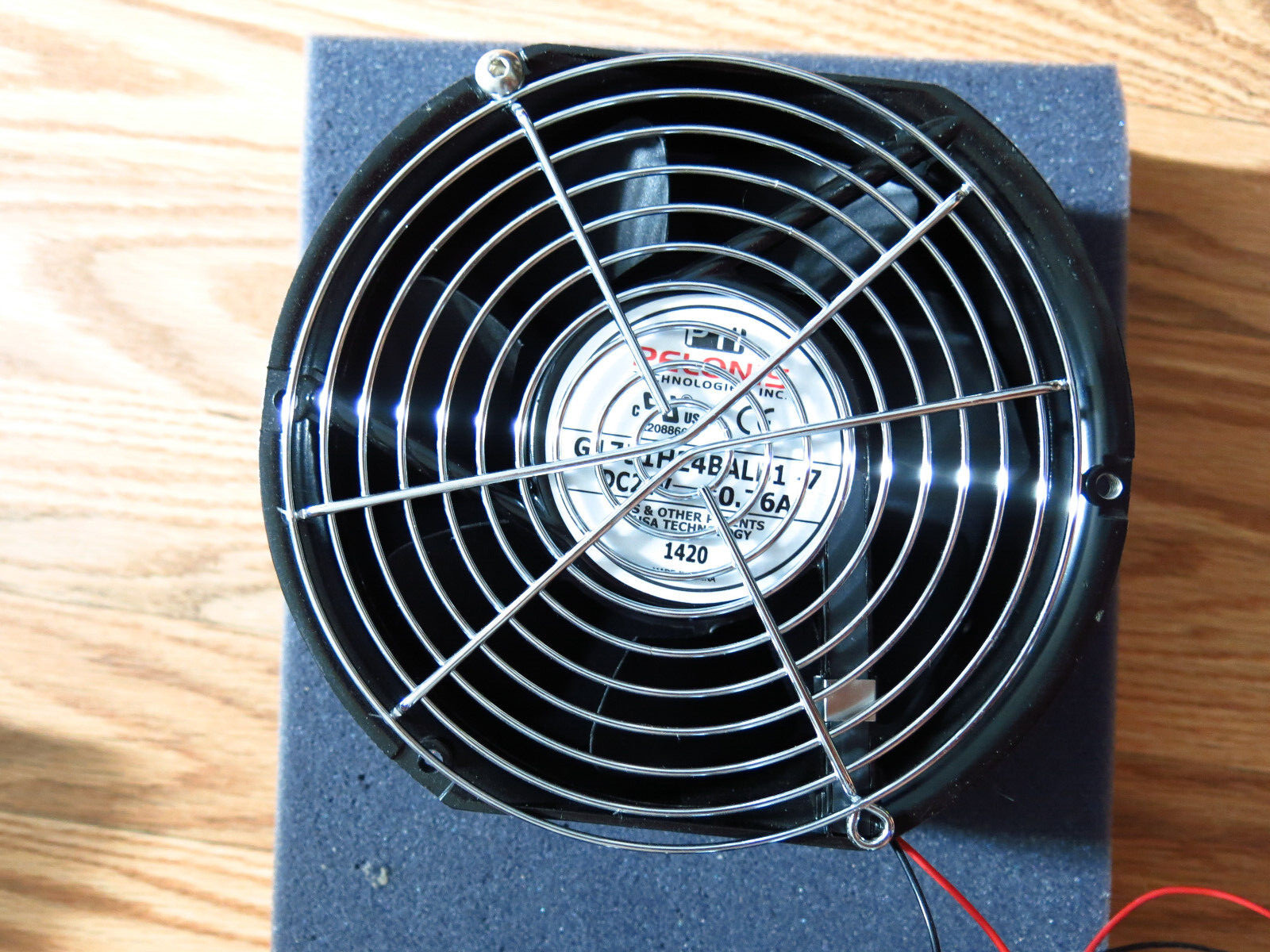 PTI PELONIS PELKO Motors G1751H24BALB1-7 0.76A 24V DC Fan