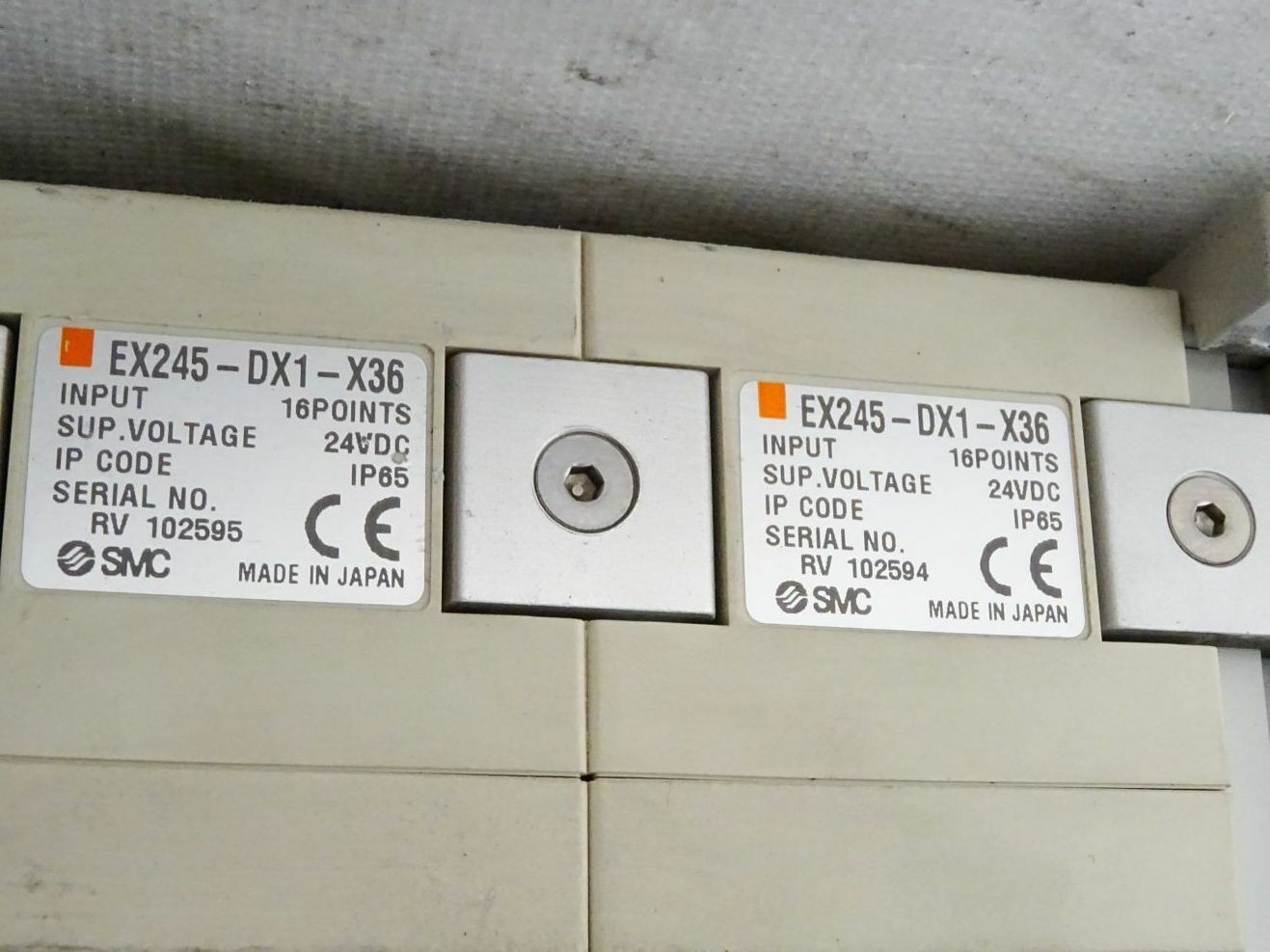 SMC EX245-SPR1-X165+DX1-X36+DY1-X37+VQC4401R-5-X92+VQC4101-5-X10+VQC4201R-5-X17