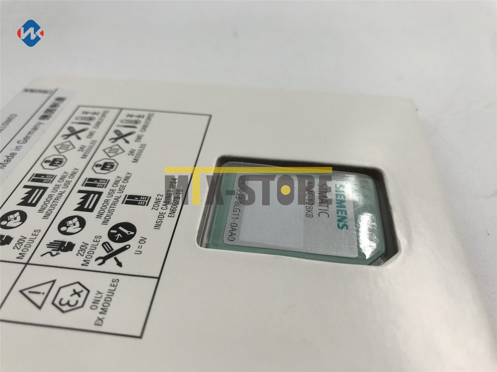 1PCS Unopened Brand New Siemens 6ES7 953-8LG11-0AA0 6ES7953-8LG11-0AA0