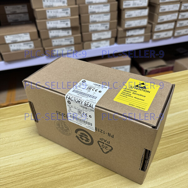 New Sealed 1762-L40AWA MicroLogix 1200 40 Piont Controller Allen-Bradley
