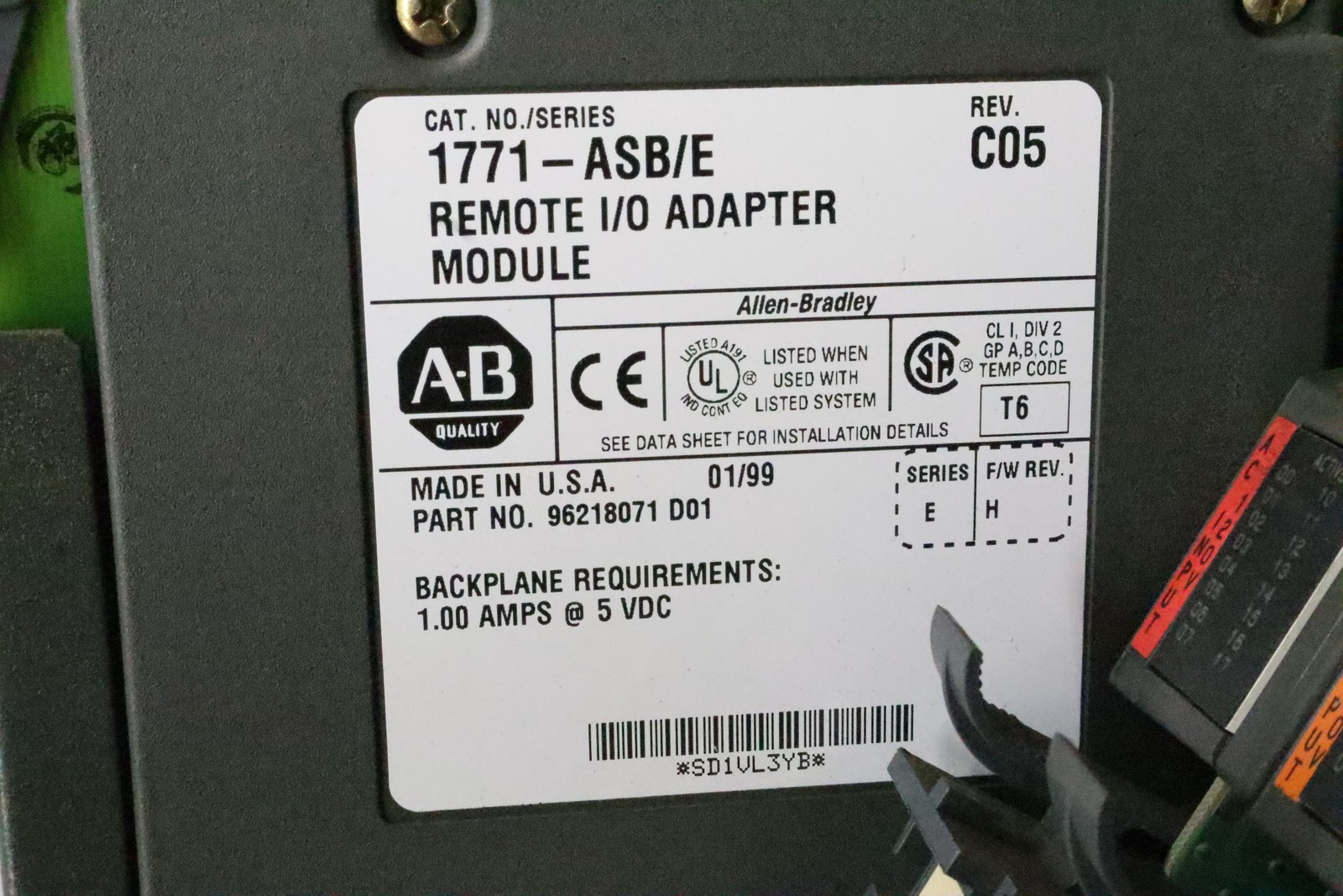Allen Bradley 1771-A4B Ser B 1771-ASB/D (2) 1771-OAD/C & (5) 1771-IAD/D Used