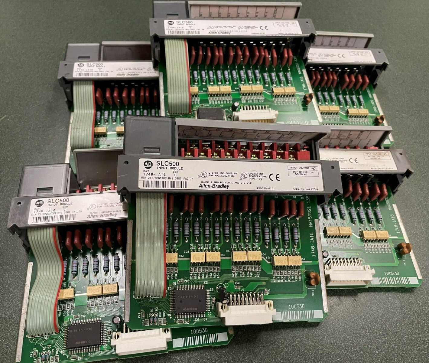 ALLEN BRADLEY 1746-IA16/C INPUT MODULE
