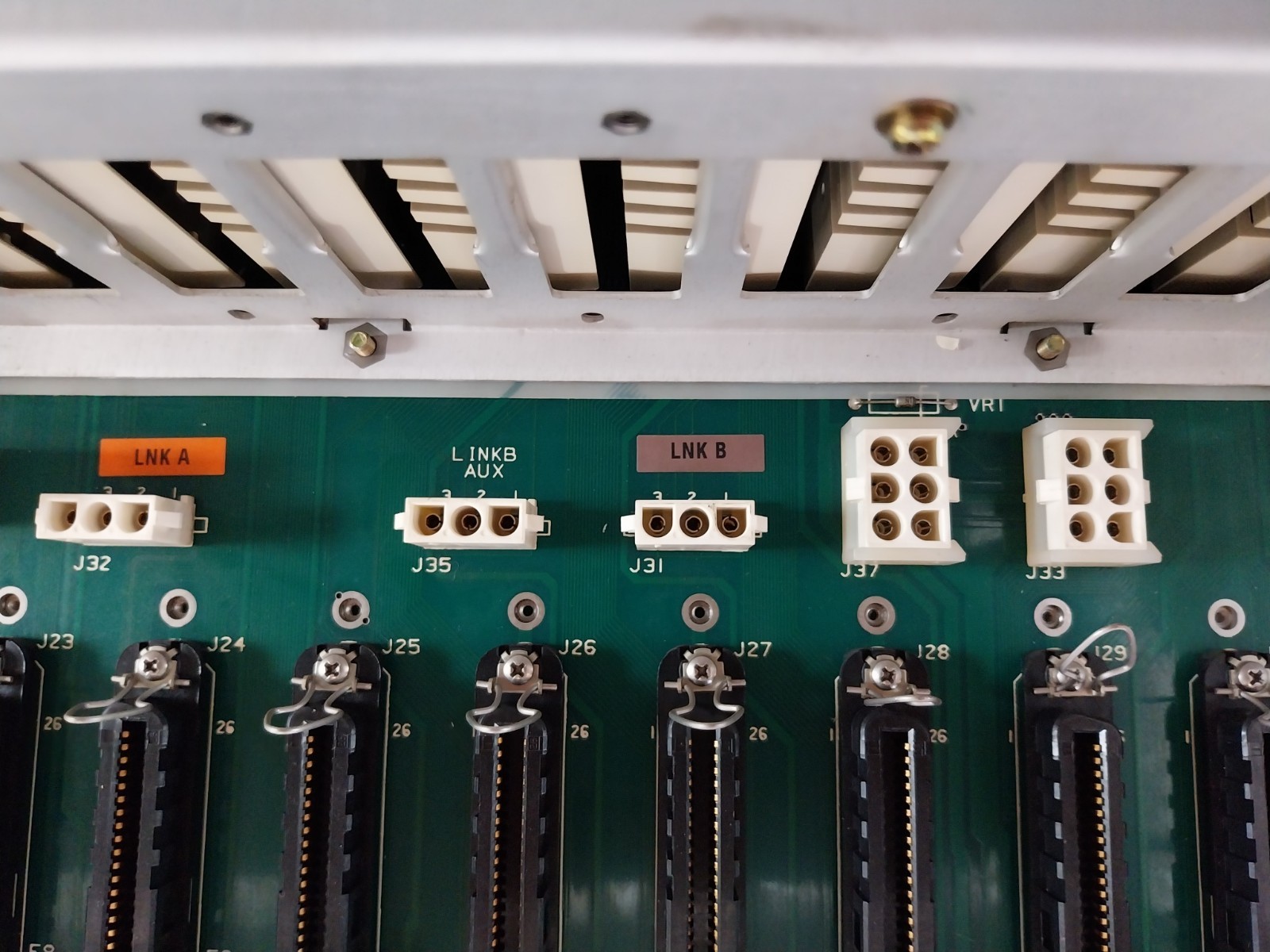 HONEYWELL 51402599-100 15 SIOM Backplane System MU-PLAM02 Rev A 51304754-150