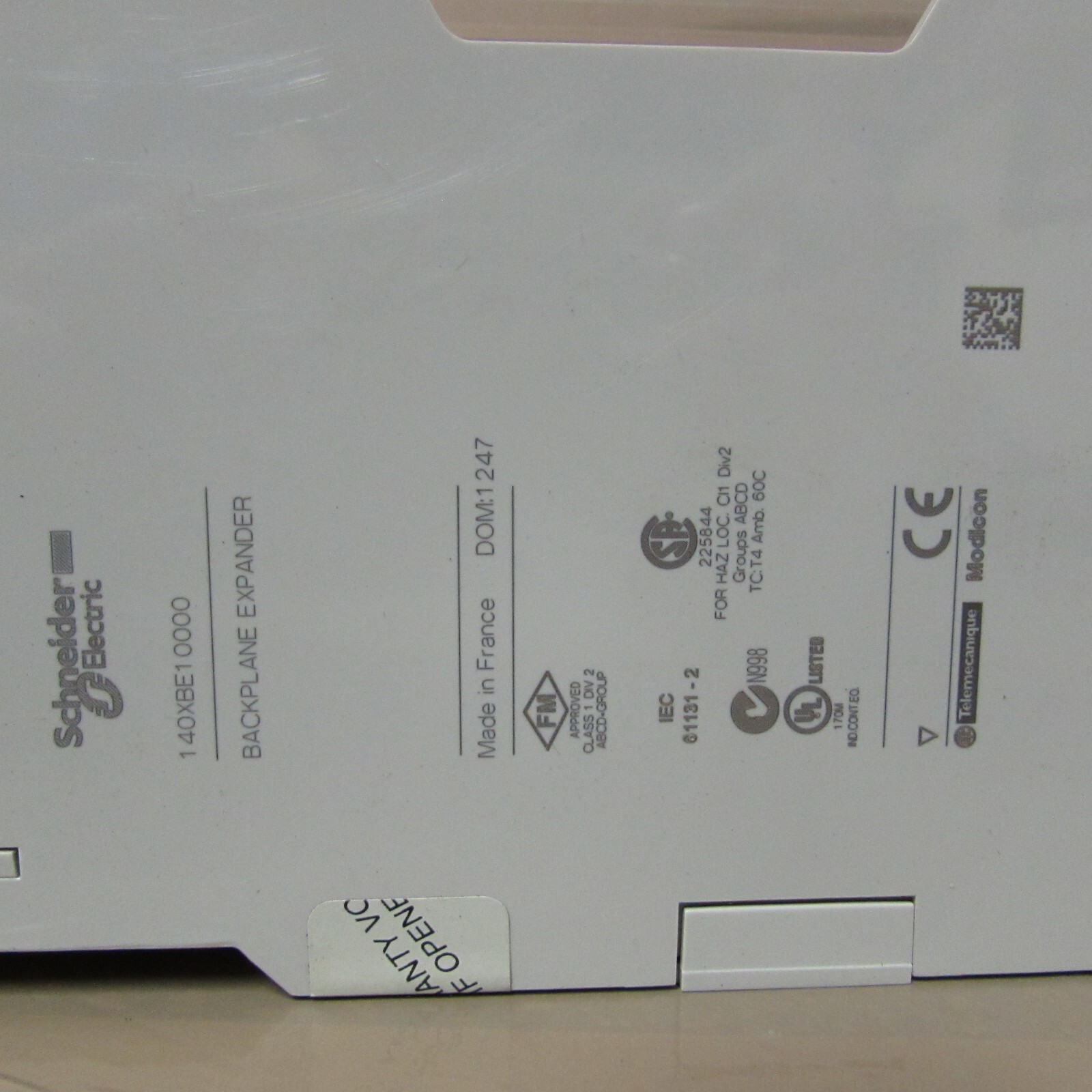 SCHNEIDER ELECTRIC, 140XBE10000, BACKPLANE EXPANDER, NIB, MAKE OFFER!