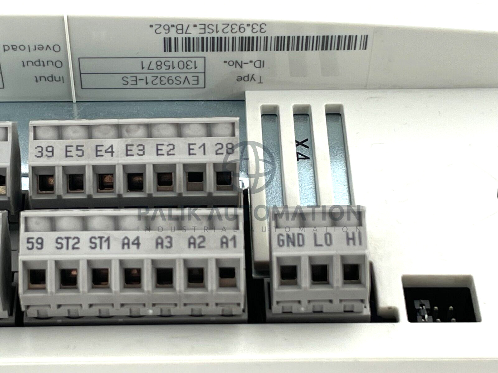 LENZE EVS9321-ES Servo Drive SERVO CONTROLLER 9300 SERIES USED