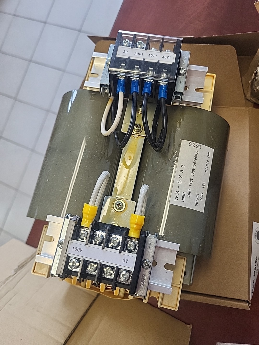 WB-0332 100V-110V-120V 50/60Hz TRANSFORMER