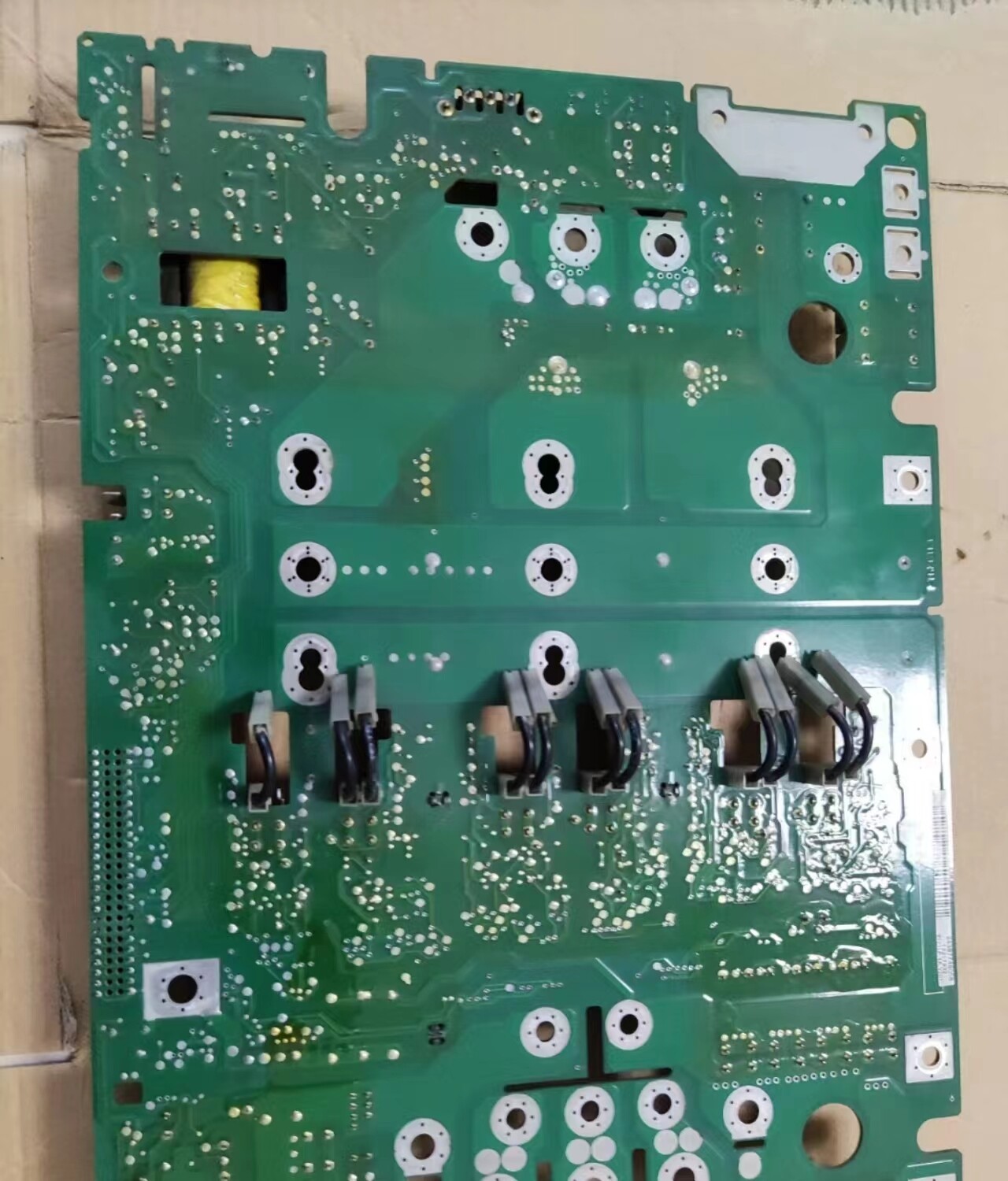 cx100% Tested Lenze 8222LP [pvs]