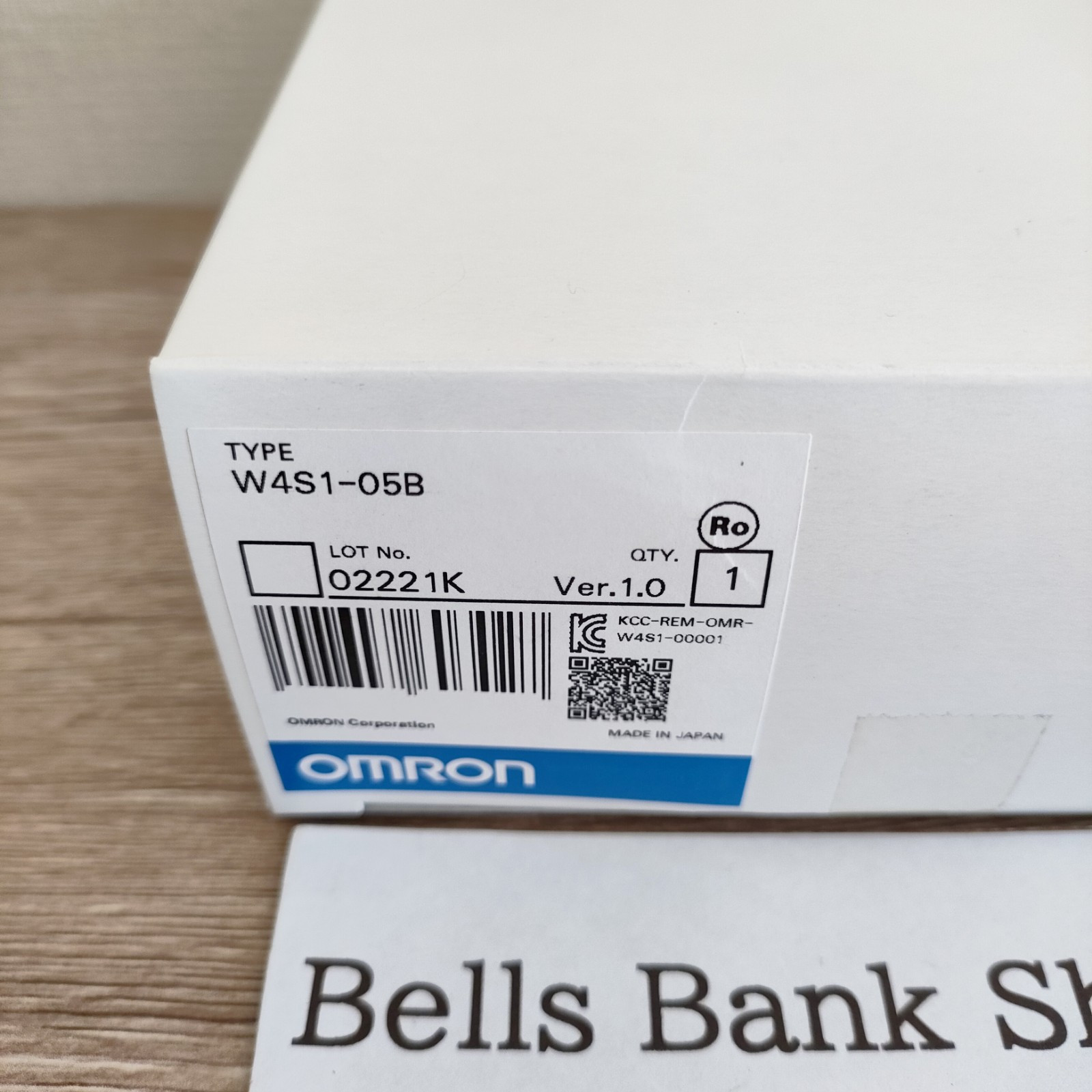 OMRON W4S1-05B Switching Hub W4S105B NEW