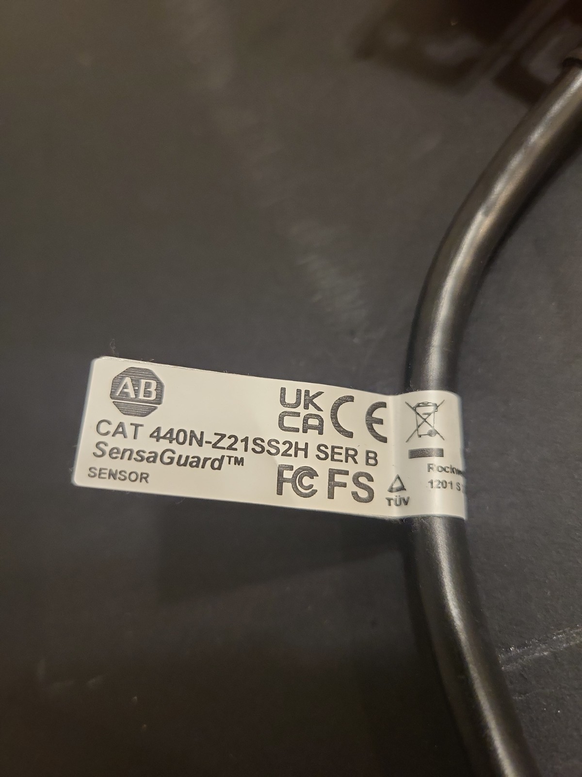 Allen Bradley 440NZ21SS2H safety switch 440N-Z21SS2H New Open Box