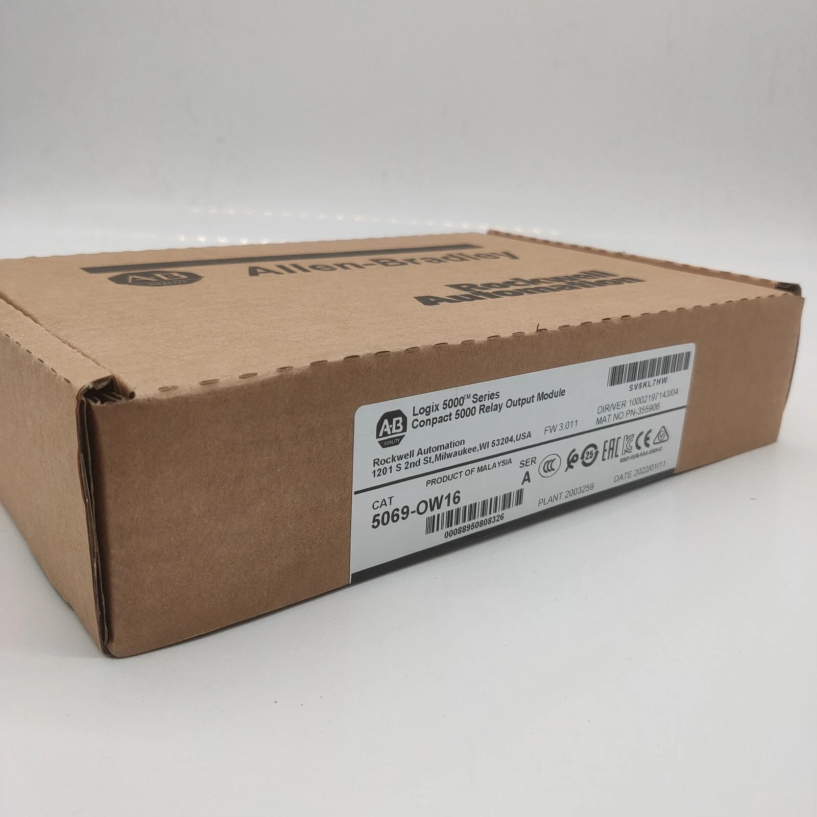 NEW AB 5069-OW16 SER B Compact 5000 Relay Output Module 5069OW16 Free Shipping