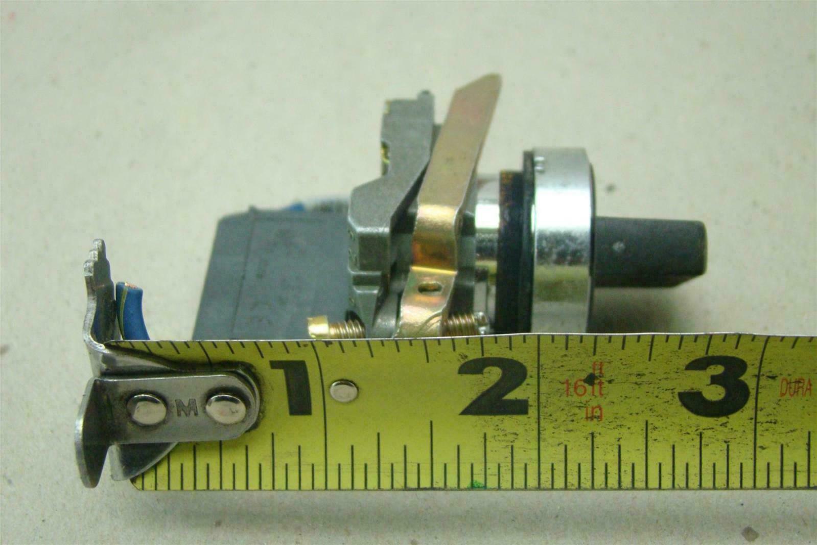 Telemecanique Switch with Contact Block , ZBE-102